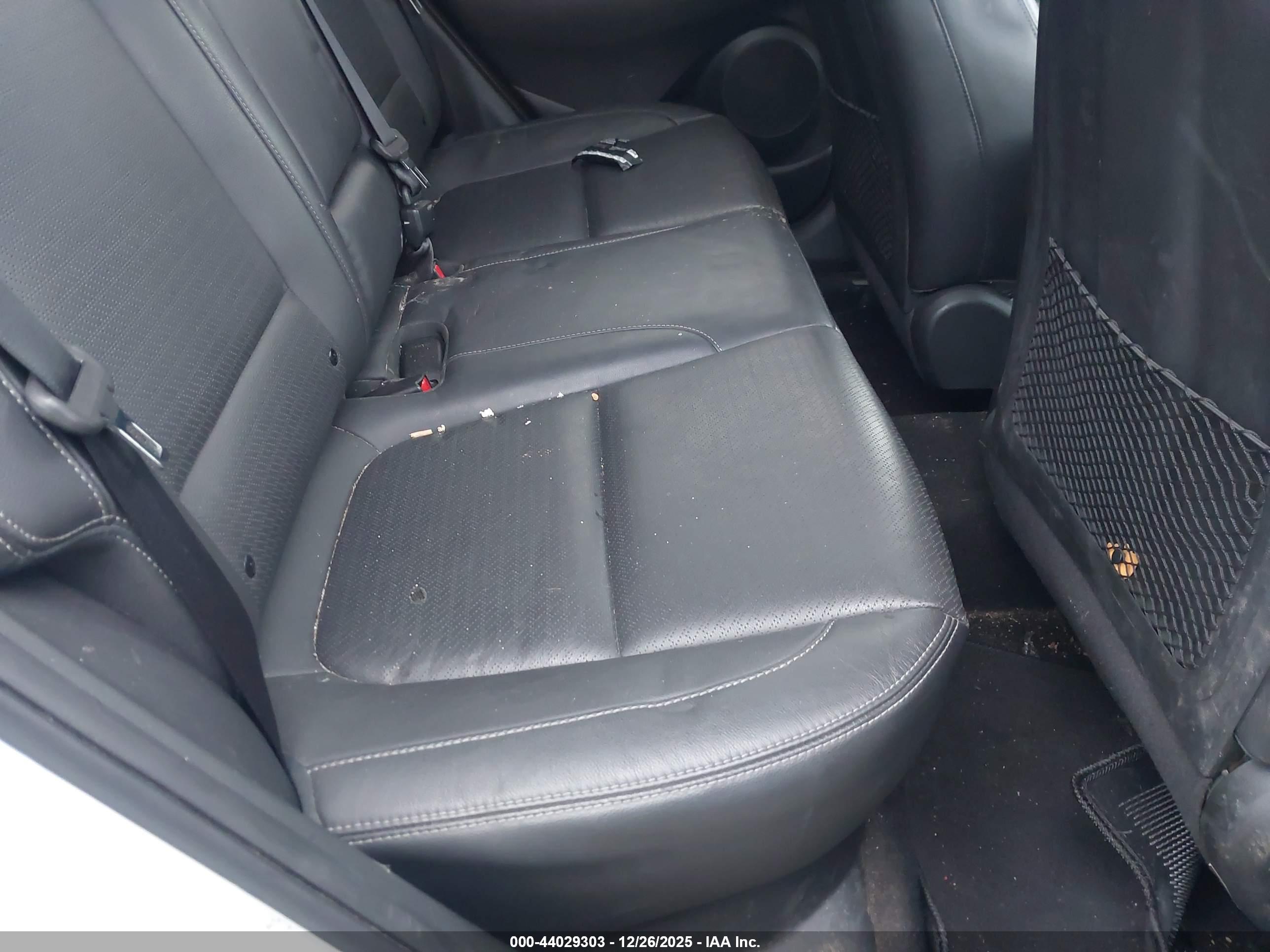 HYUNDAI KONA image 8