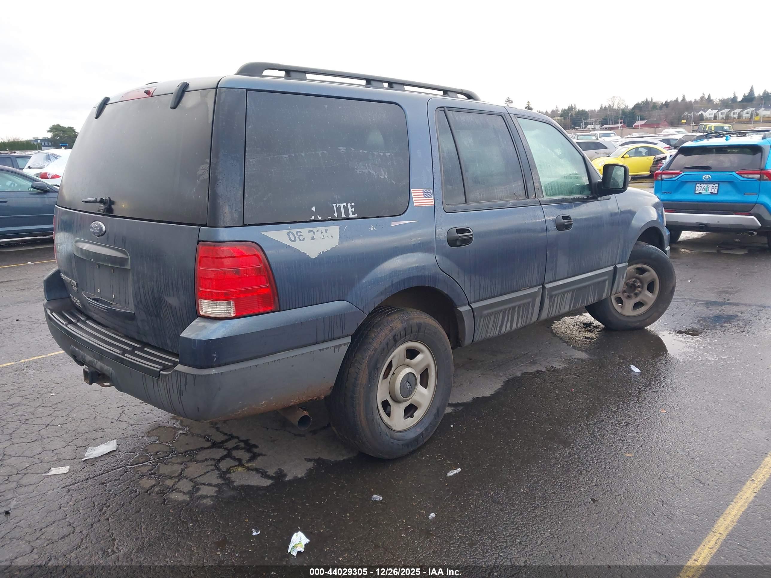 FORD EXPEDITION image 4
