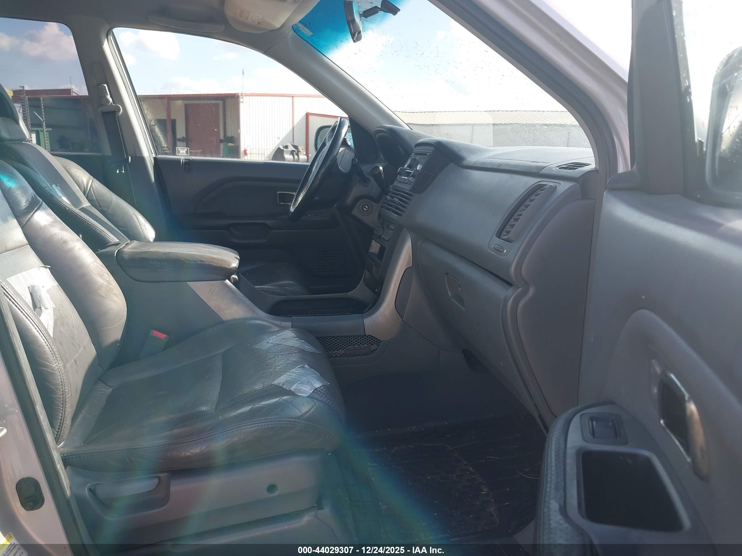 HONDA PILOT image 5