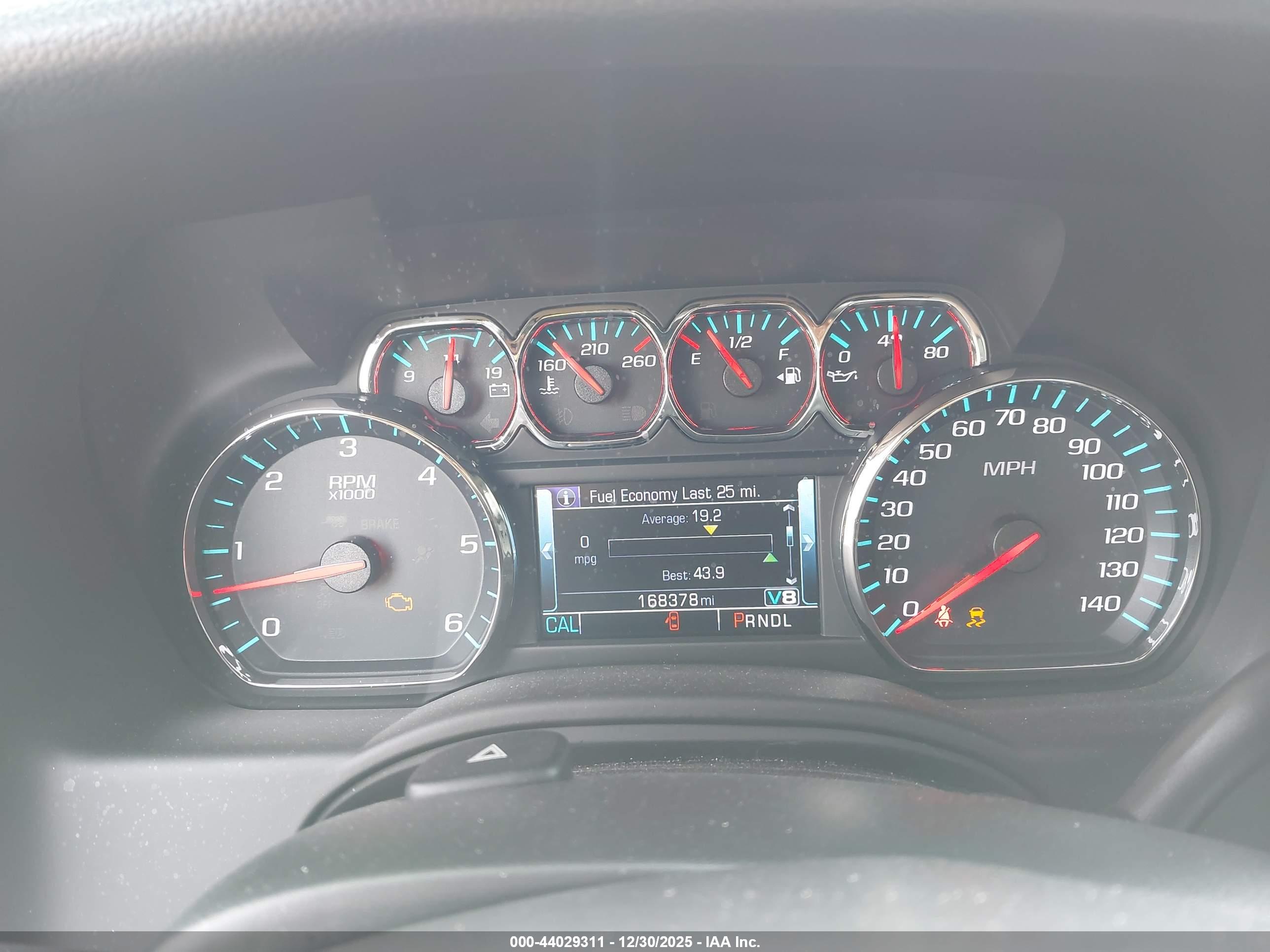 CHEVROLET TAHOE image 7