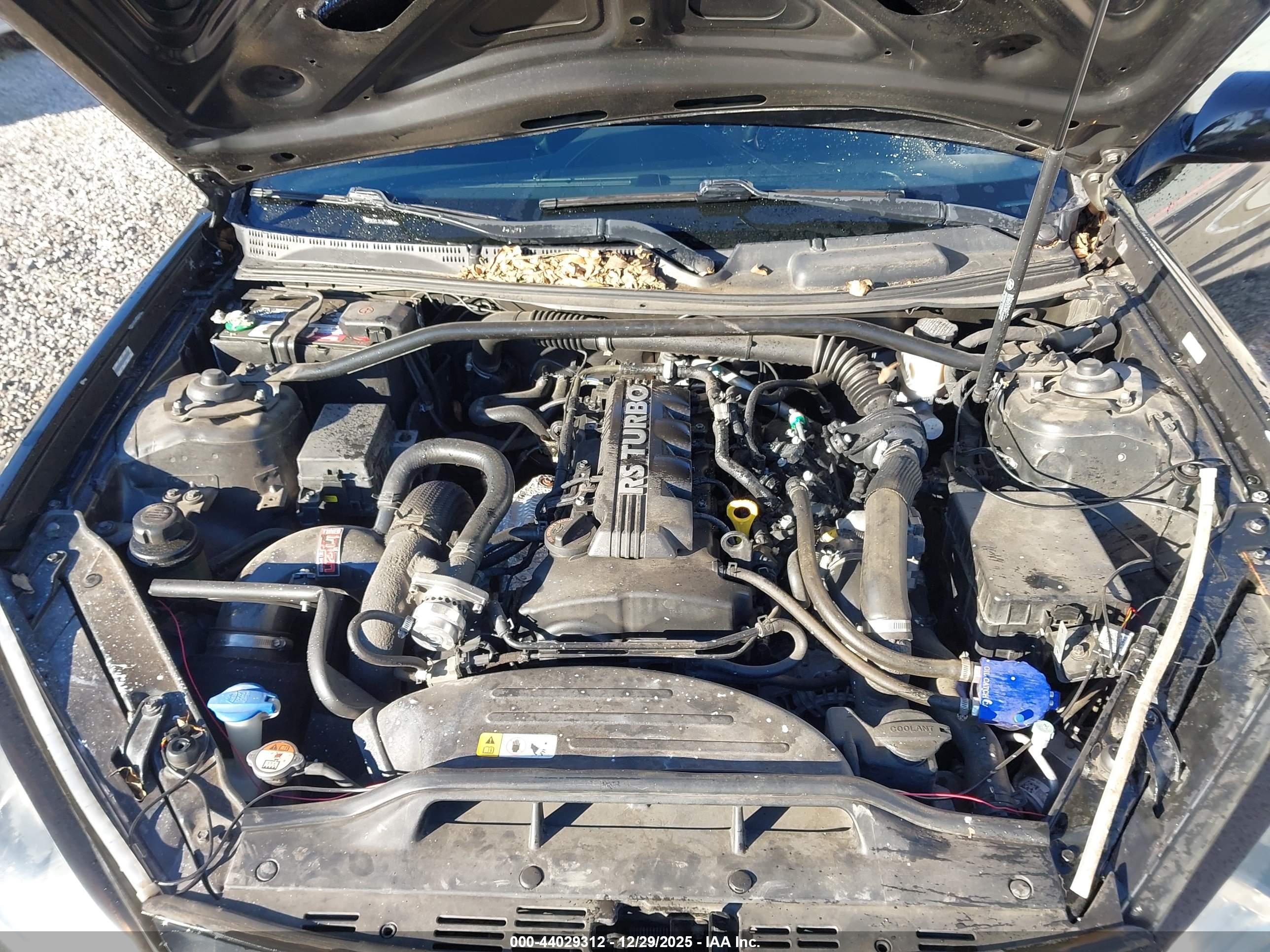 HYUNDAI GENESIS image 10