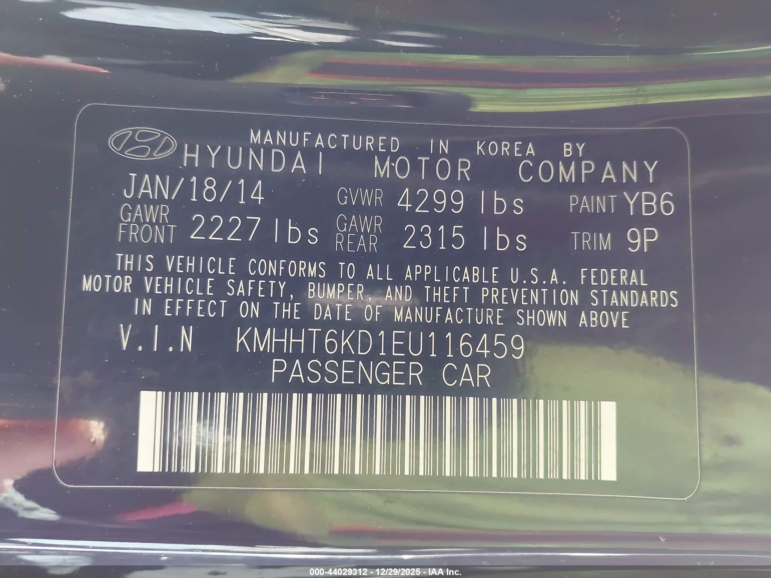 HYUNDAI GENESIS image 9