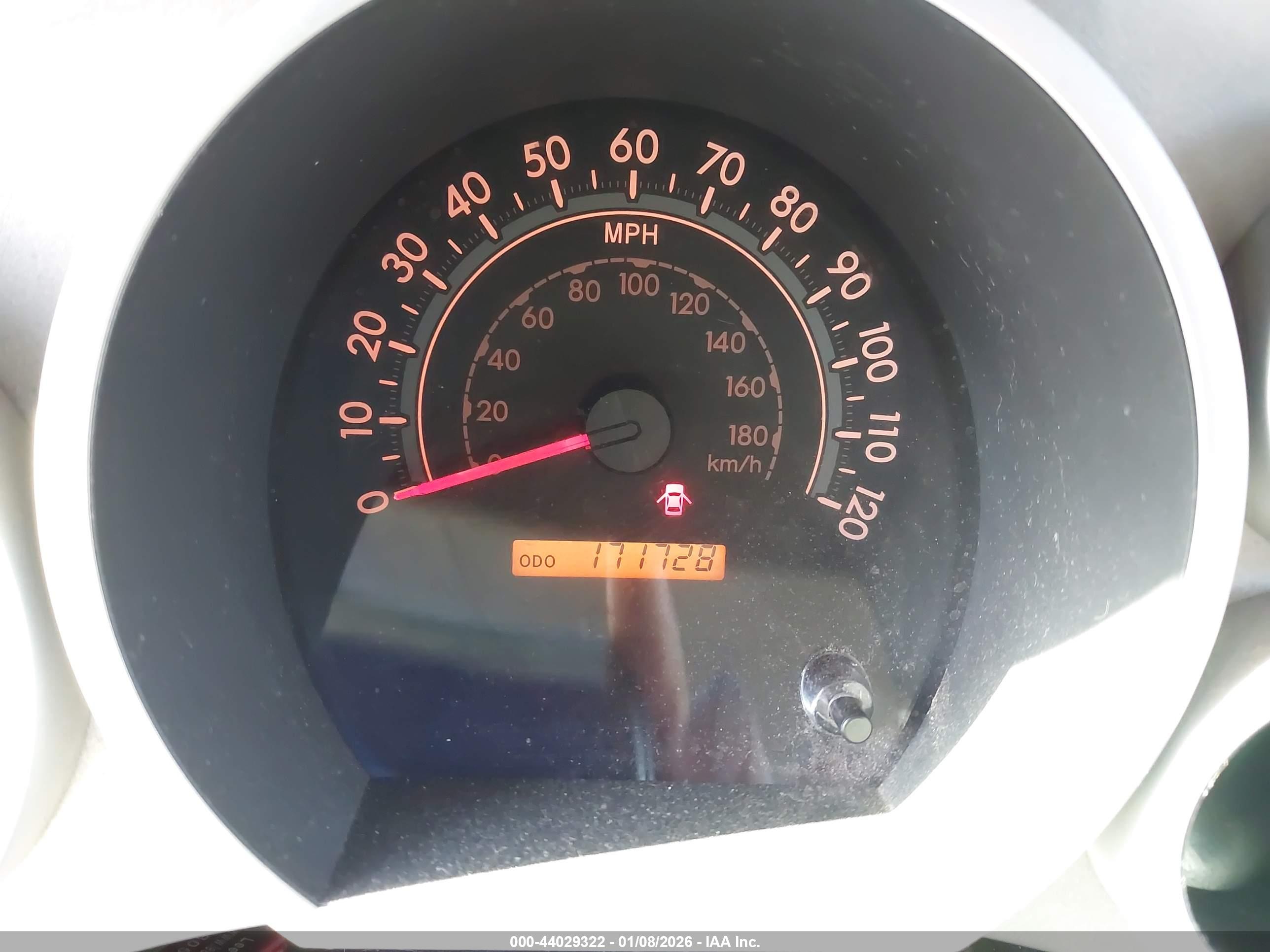 TOYOTA TUNDRA image 7