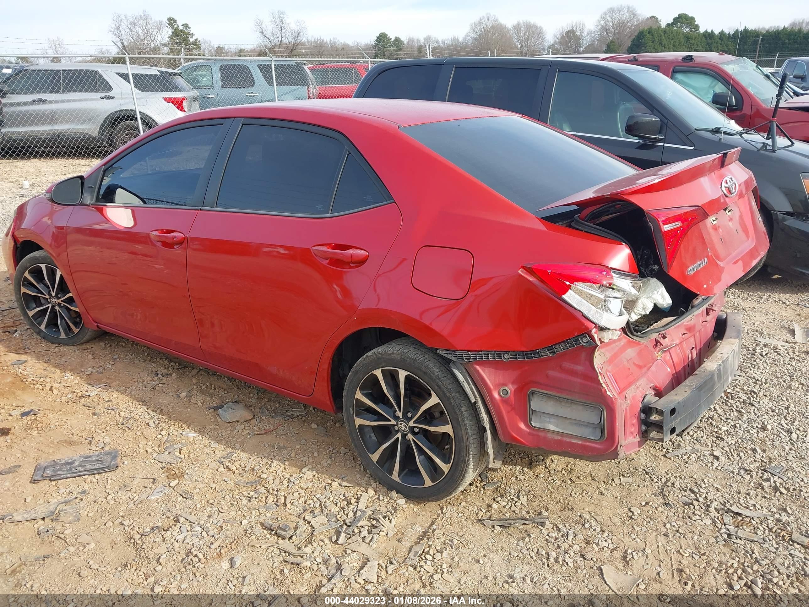 TOYOTA COROLLA image 3