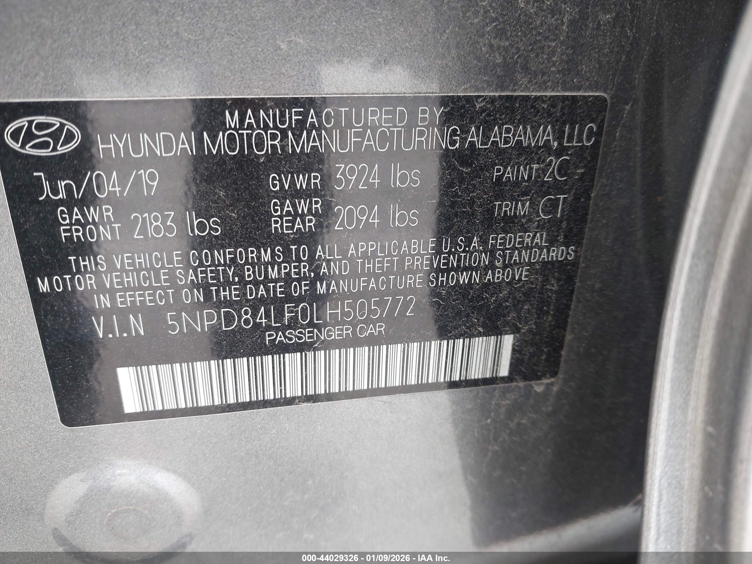 HYUNDAI ELANTRA image 9