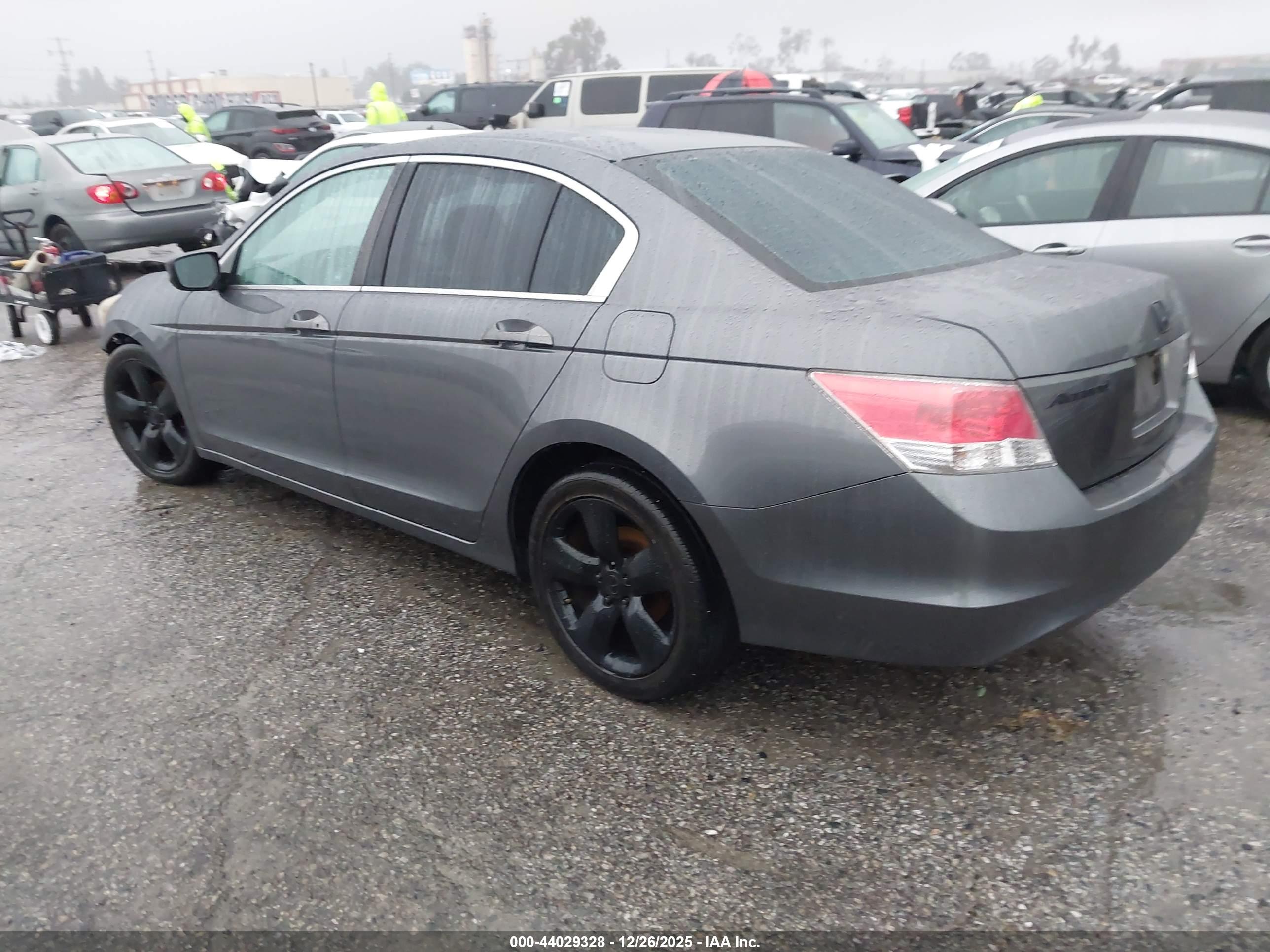 HONDA ACCORD image 3