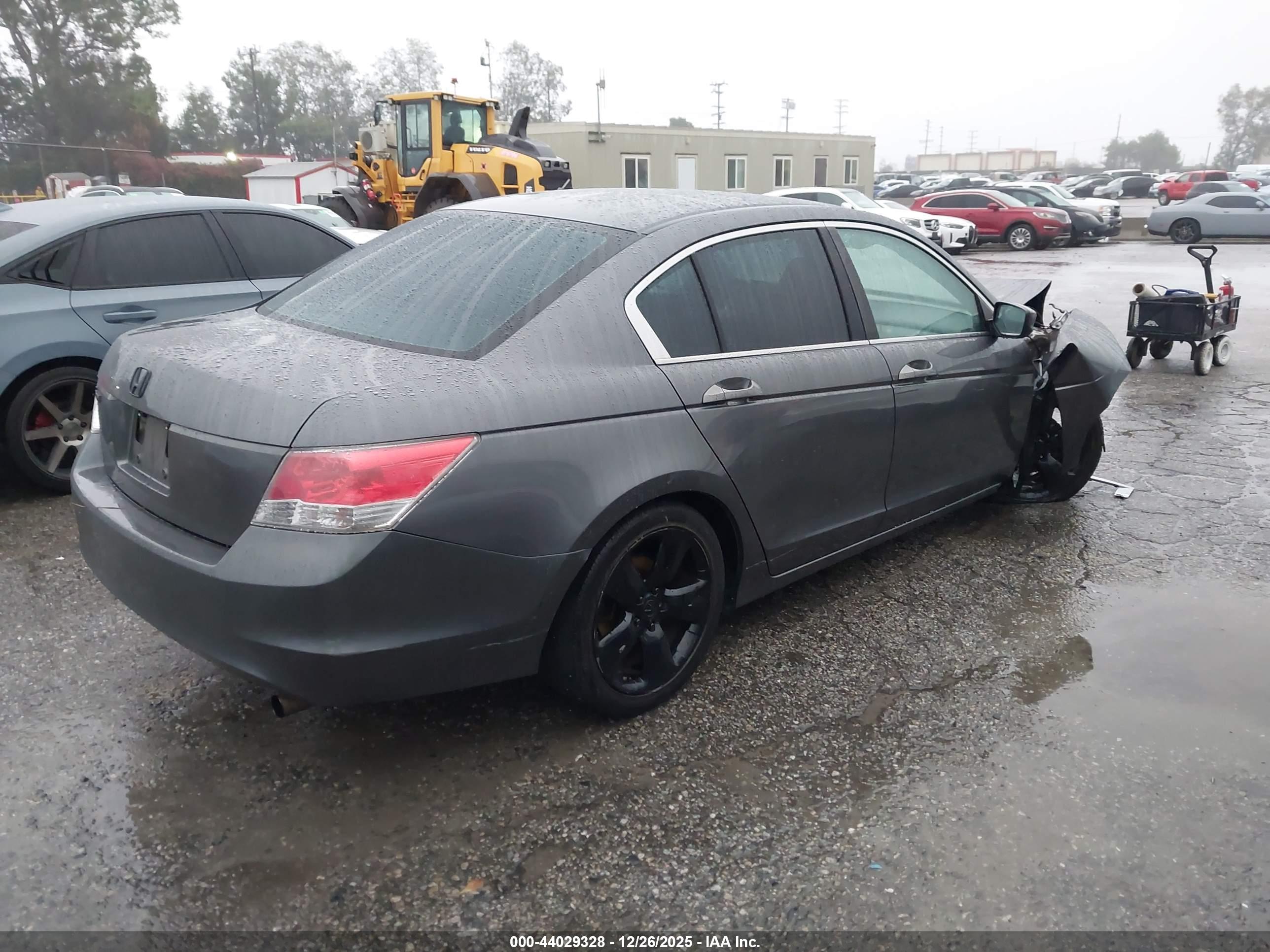 HONDA ACCORD image 4