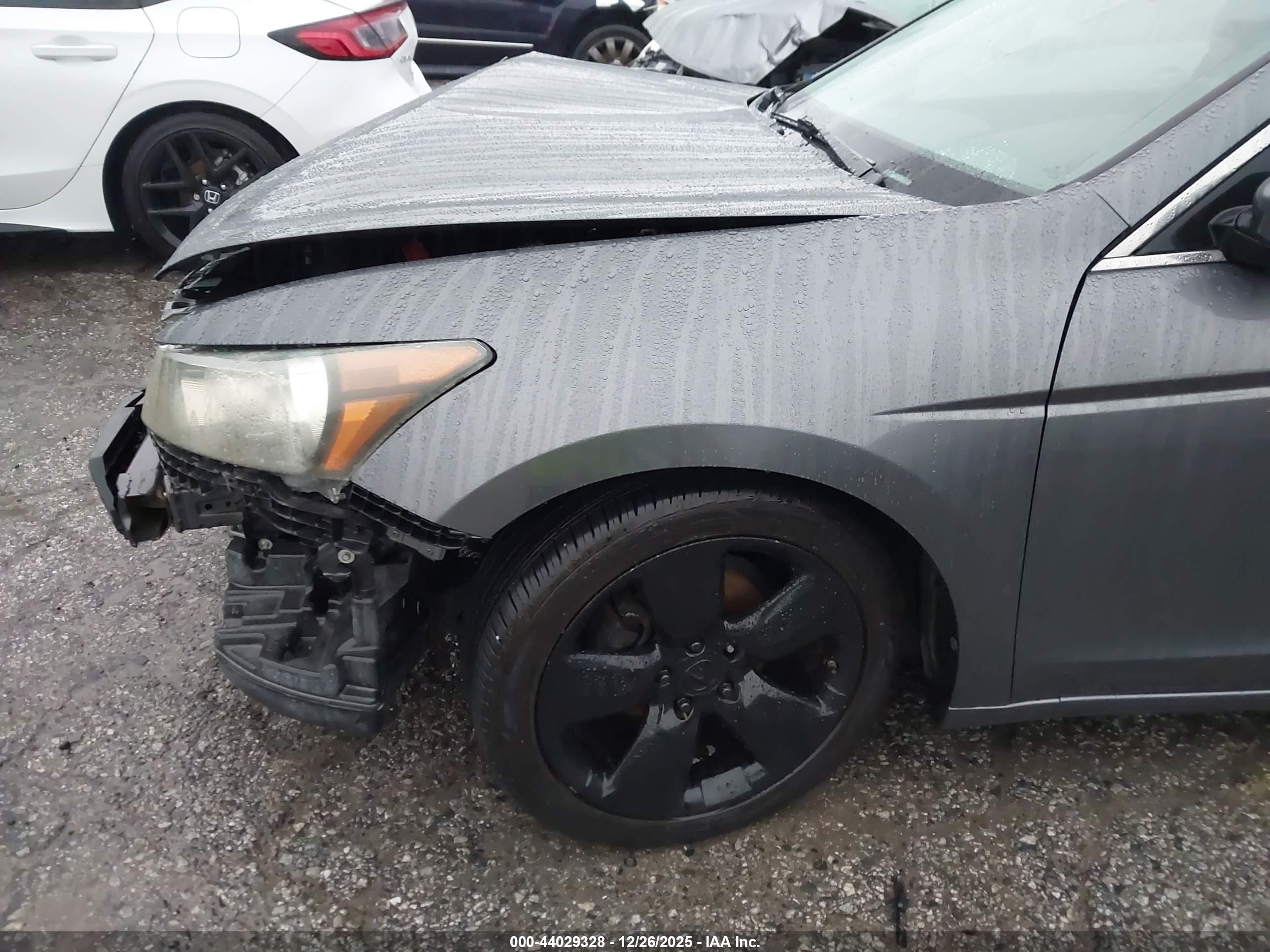 HONDA ACCORD image 6