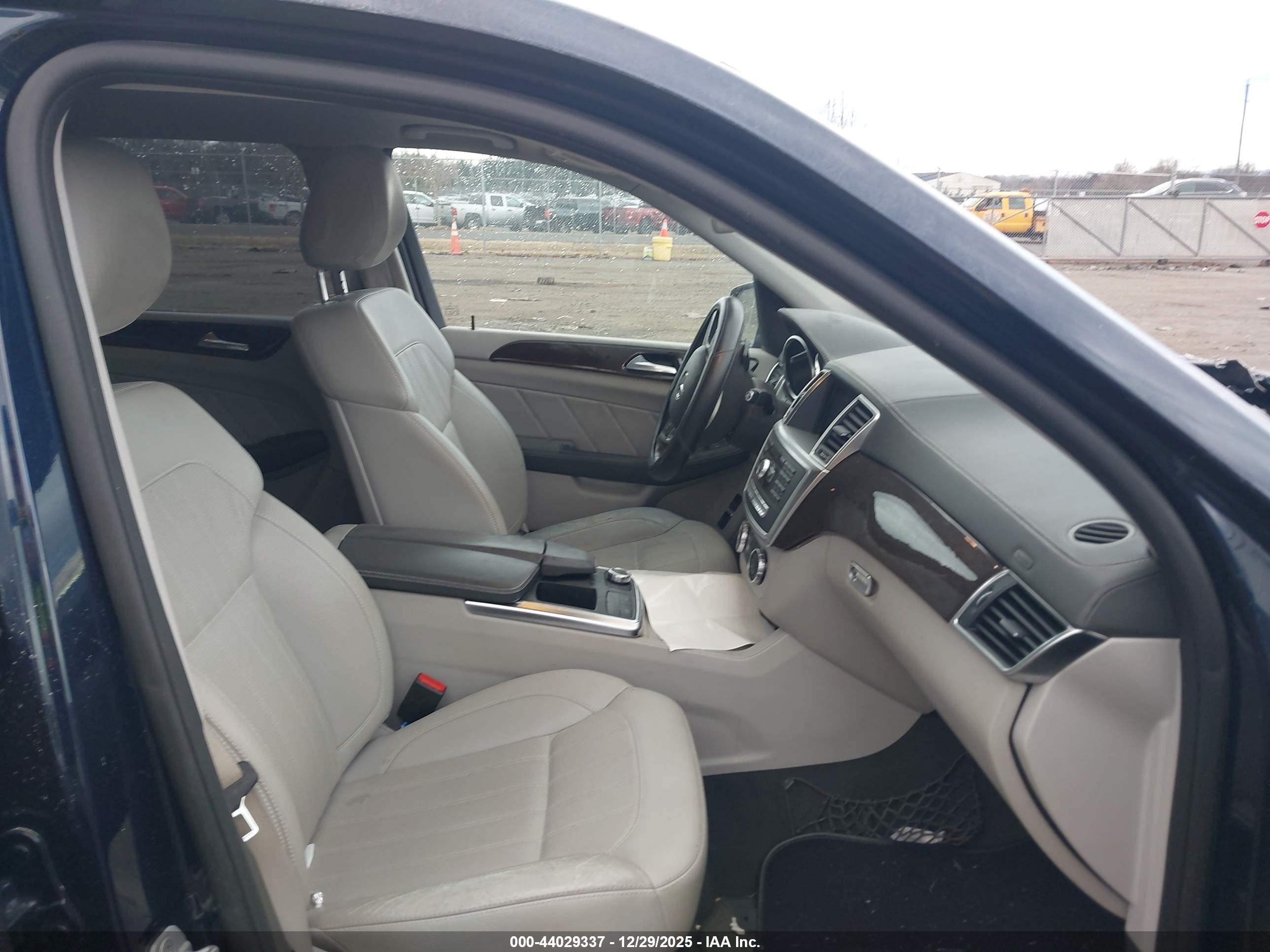 MERCEDES-BENZ GL image 5