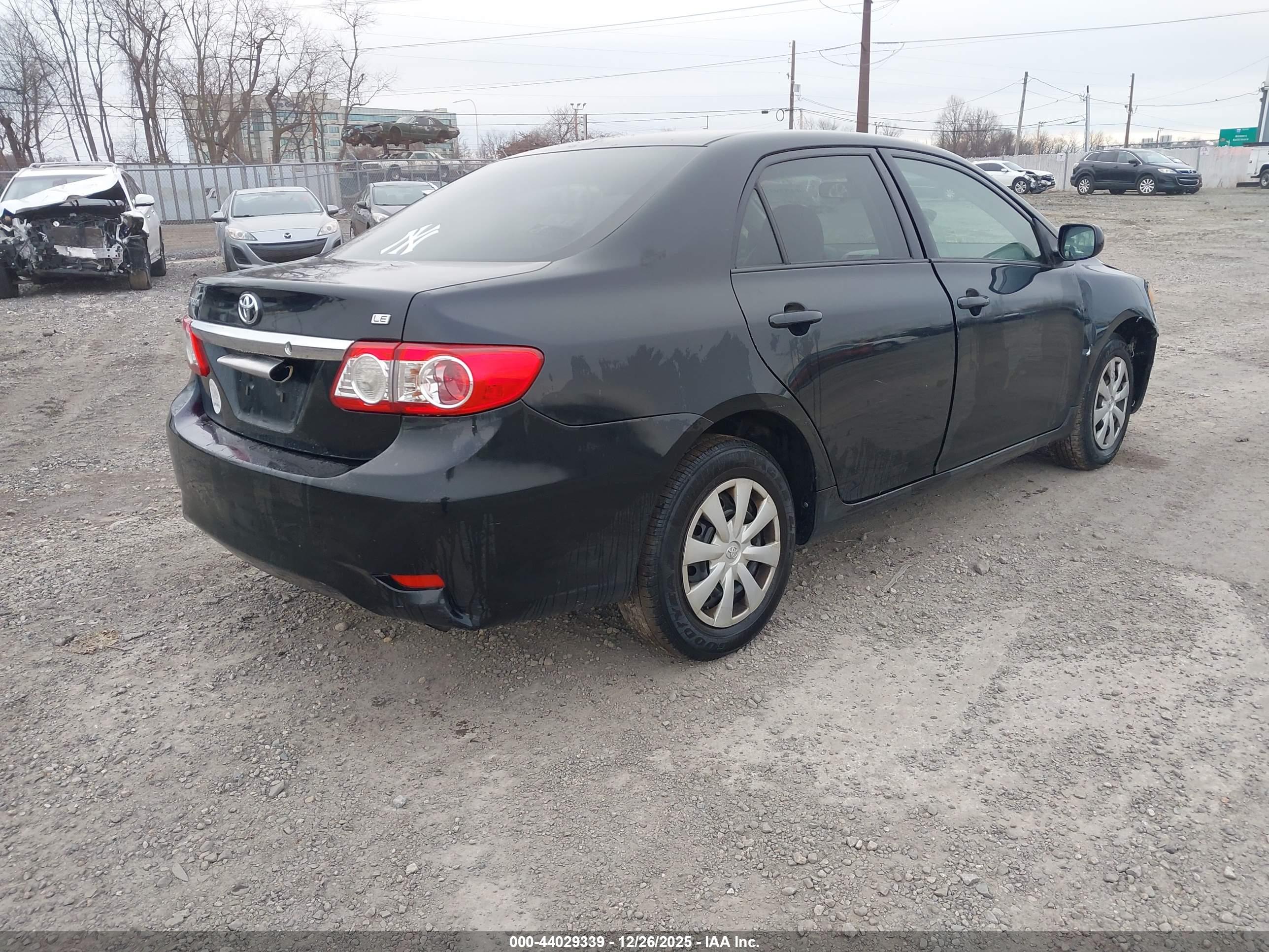 TOYOTA COROLLA image 4