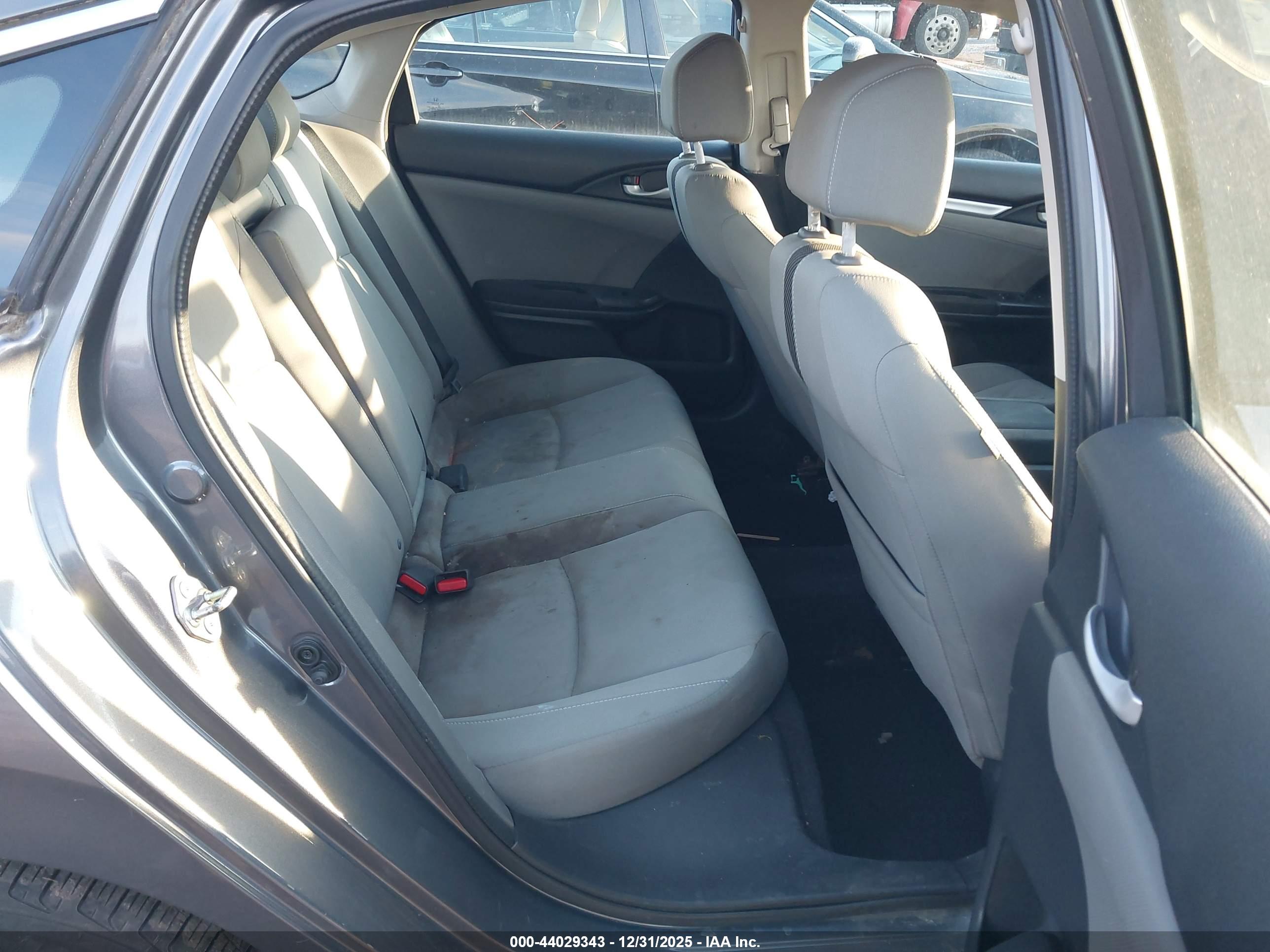 HONDA CIVIC image 8