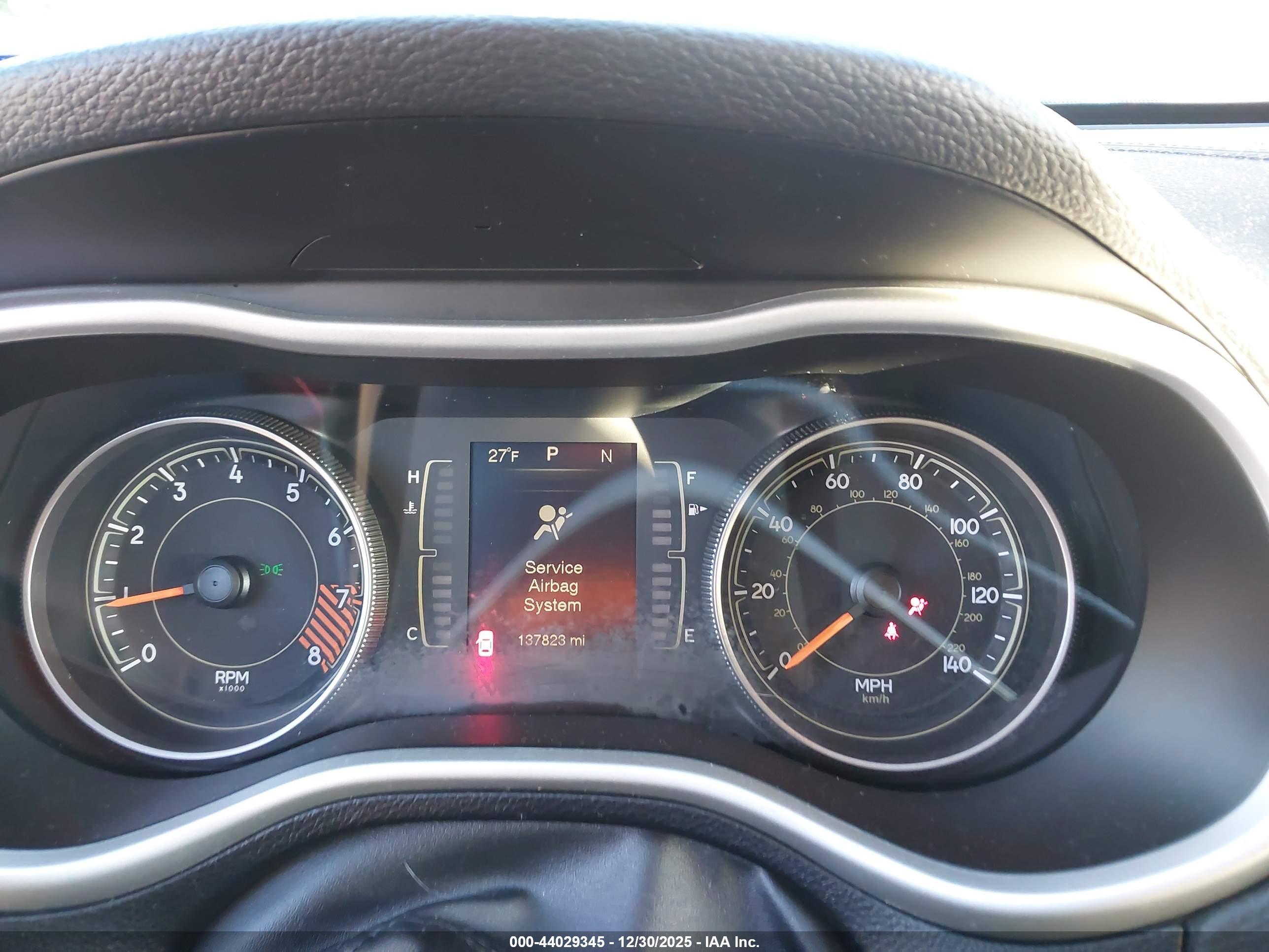 JEEP CHEROKEE image 7