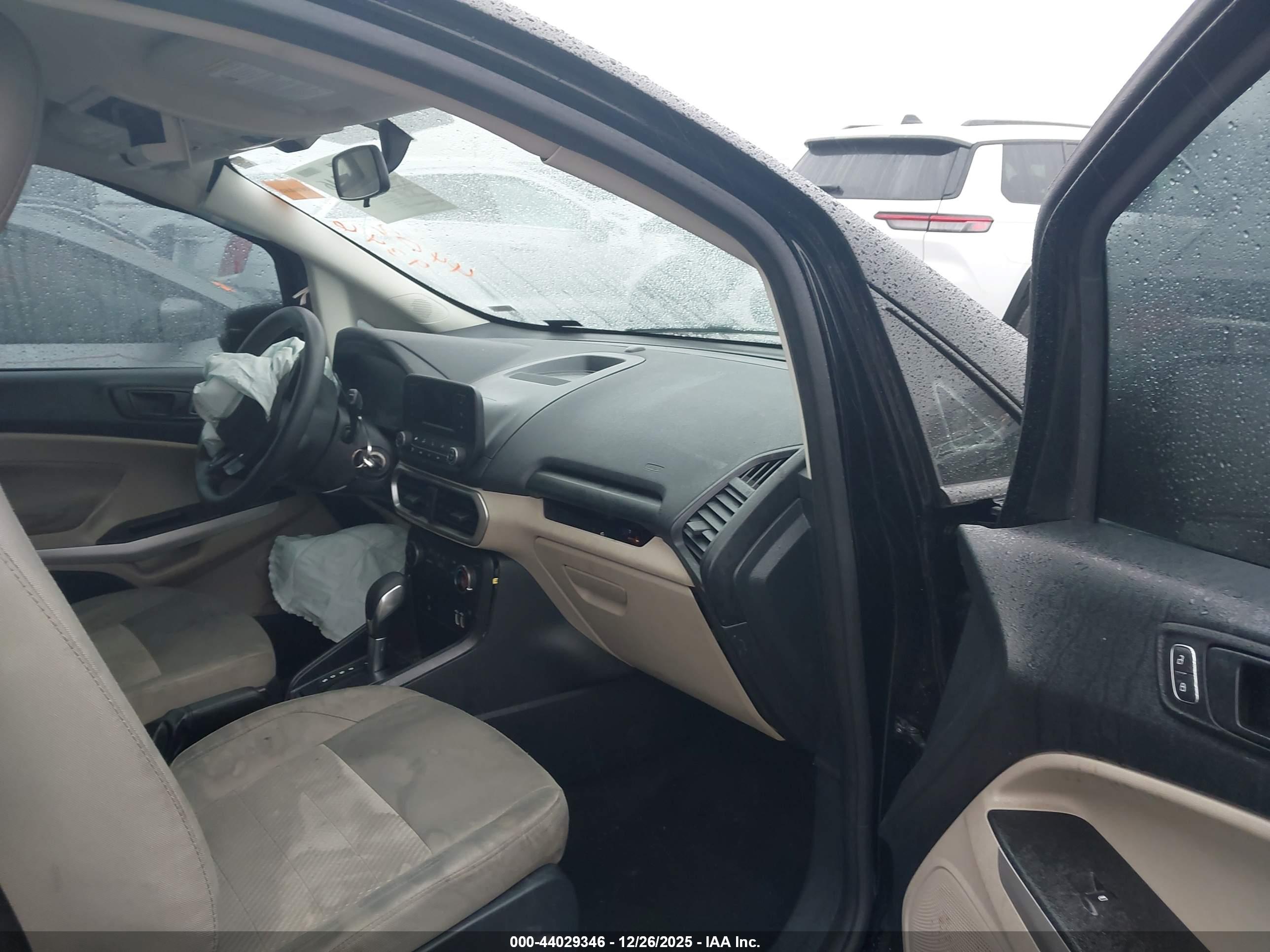 FORD ECOSPORT image 5