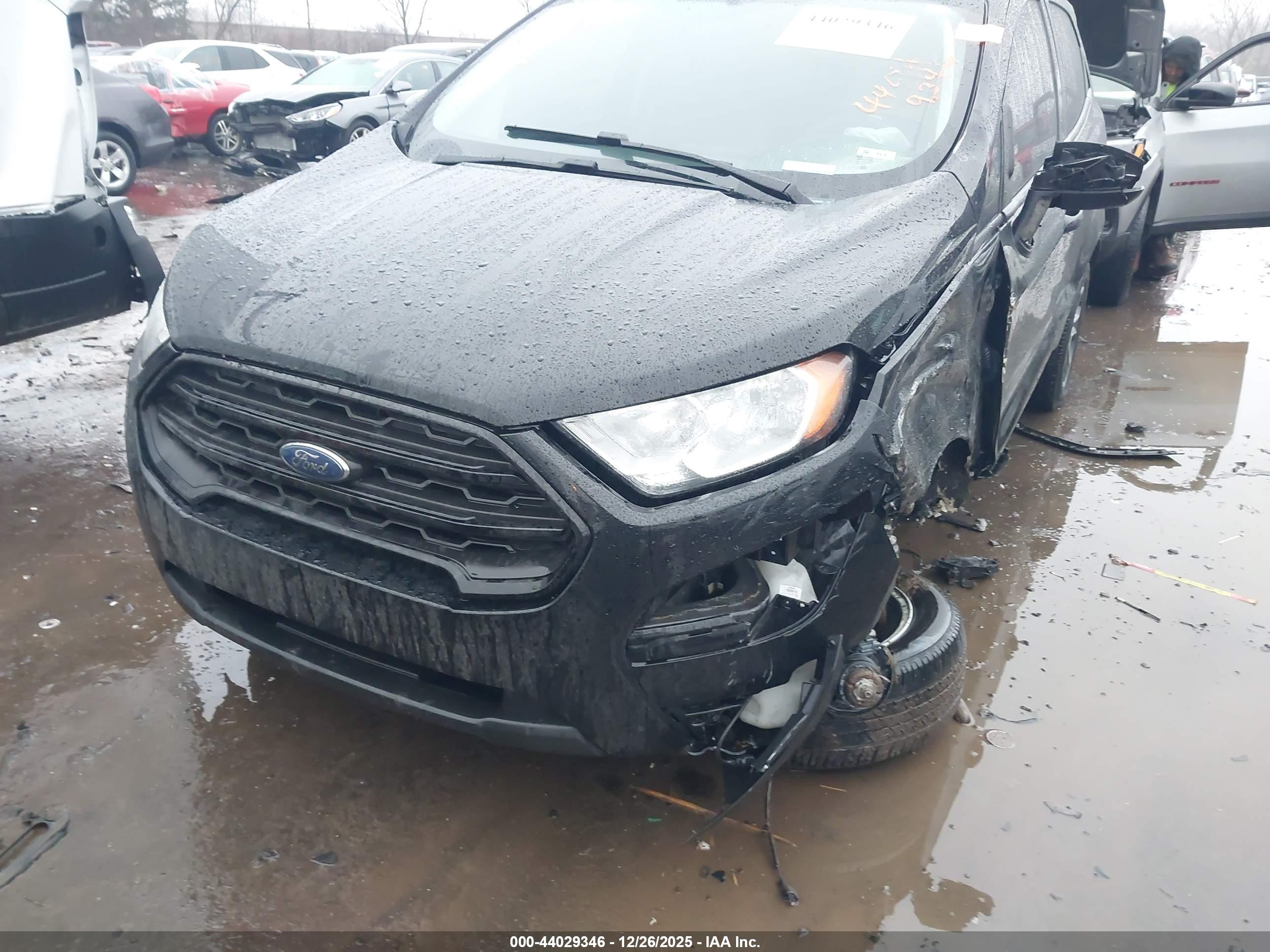 FORD ECOSPORT image 6