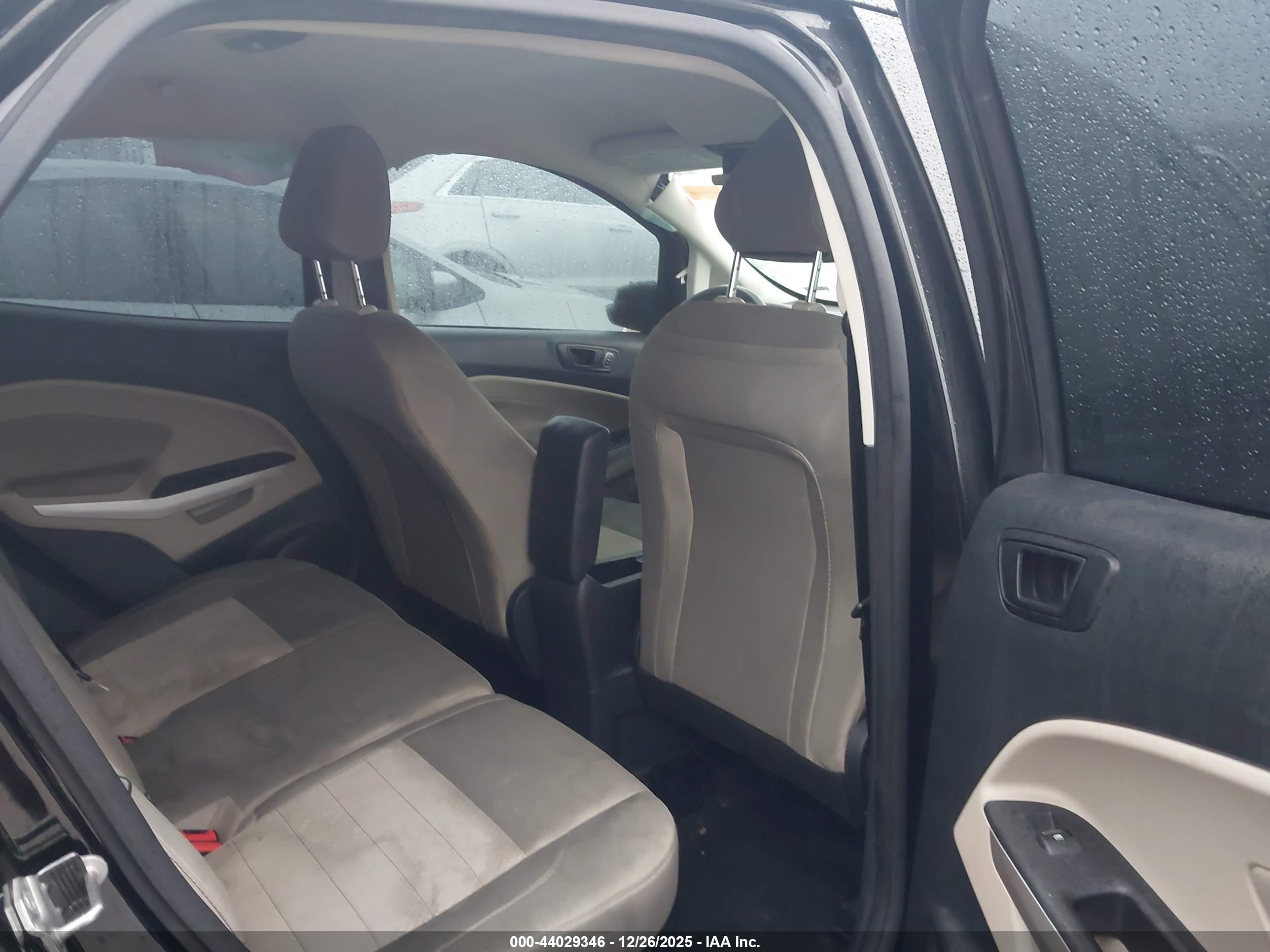 FORD ECOSPORT image 8