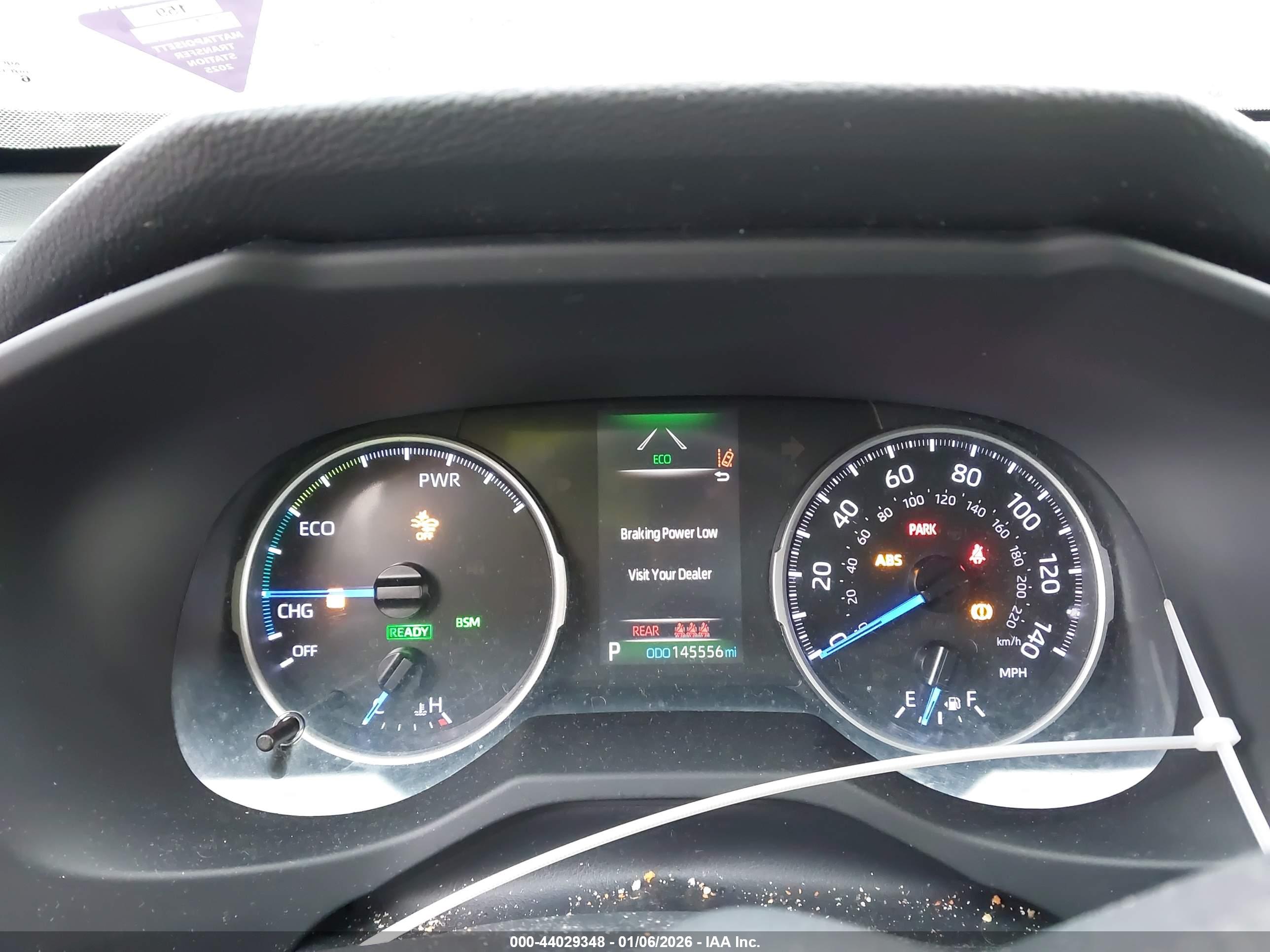 TOYOTA RAV4 image 7