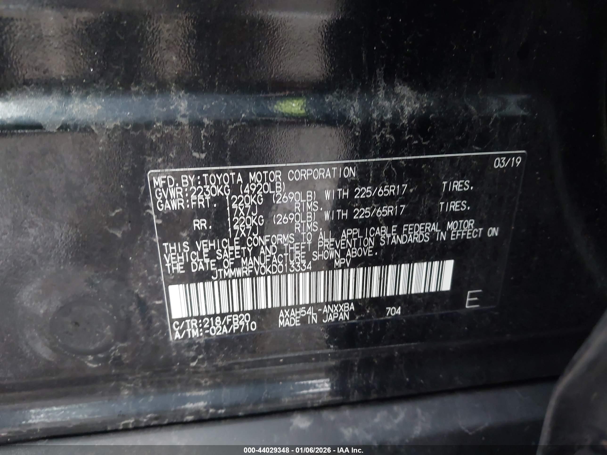 TOYOTA RAV4 image 9