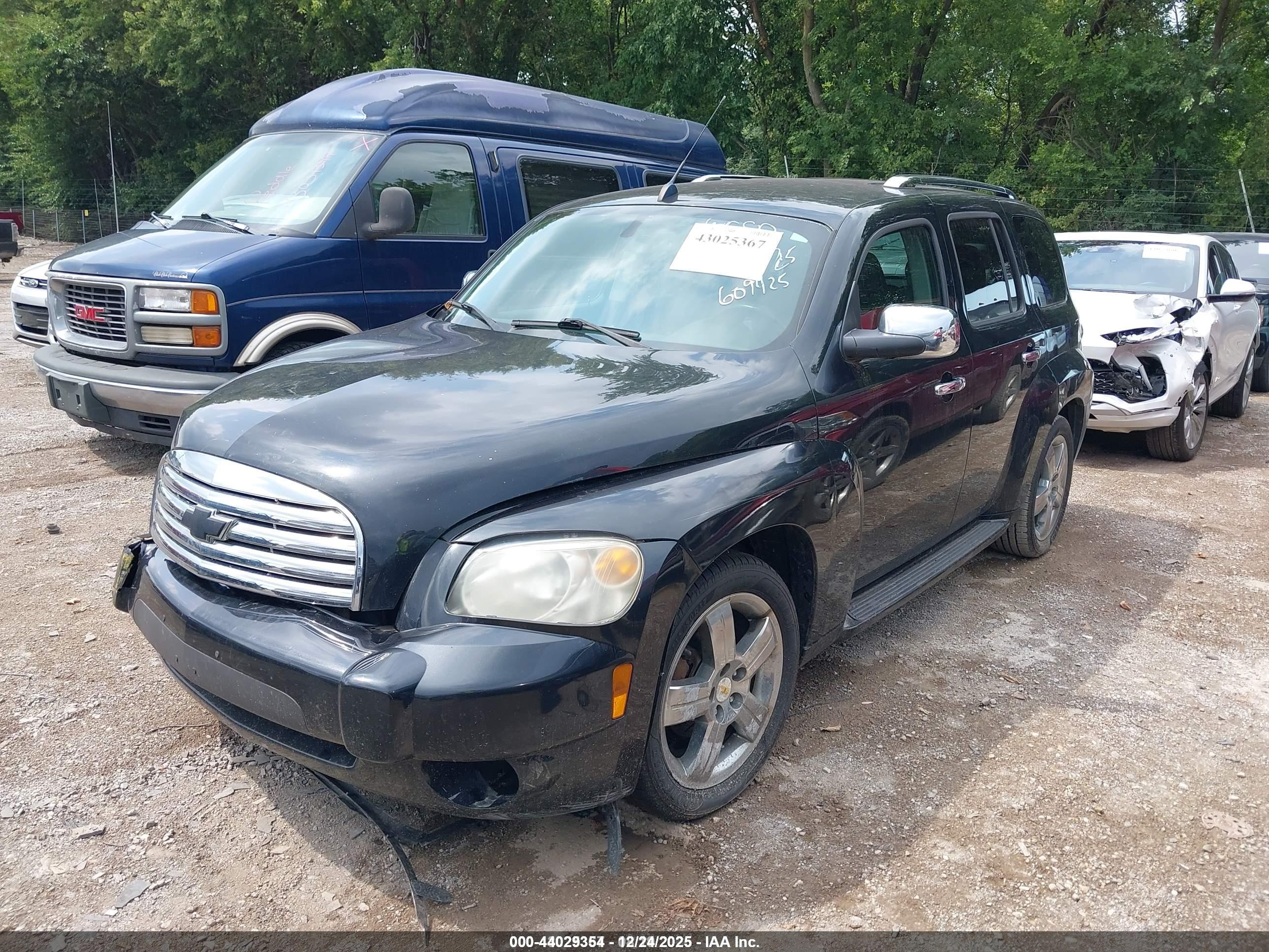 CHEVROLET HHR image 2