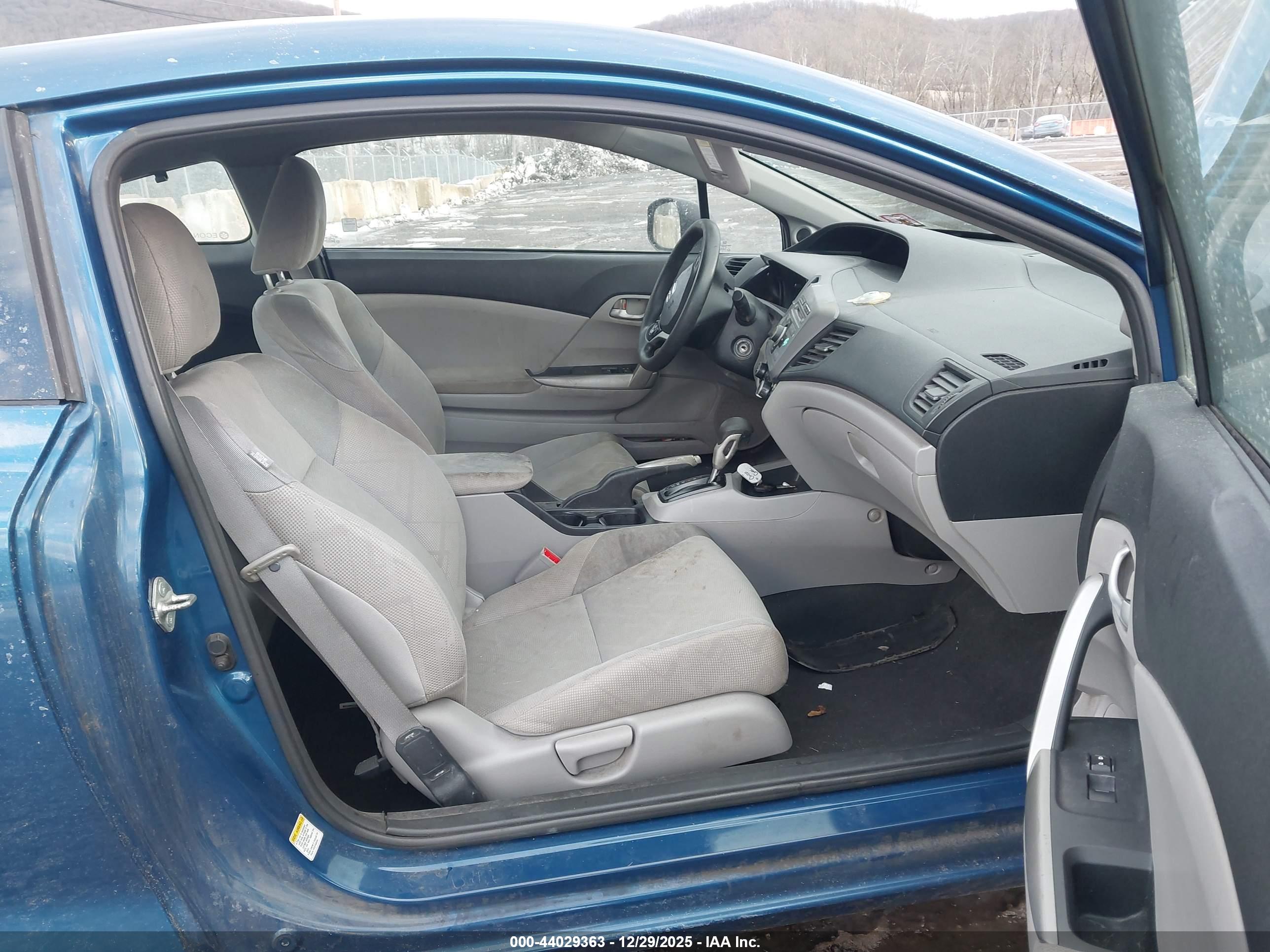 HONDA CIVIC image 5