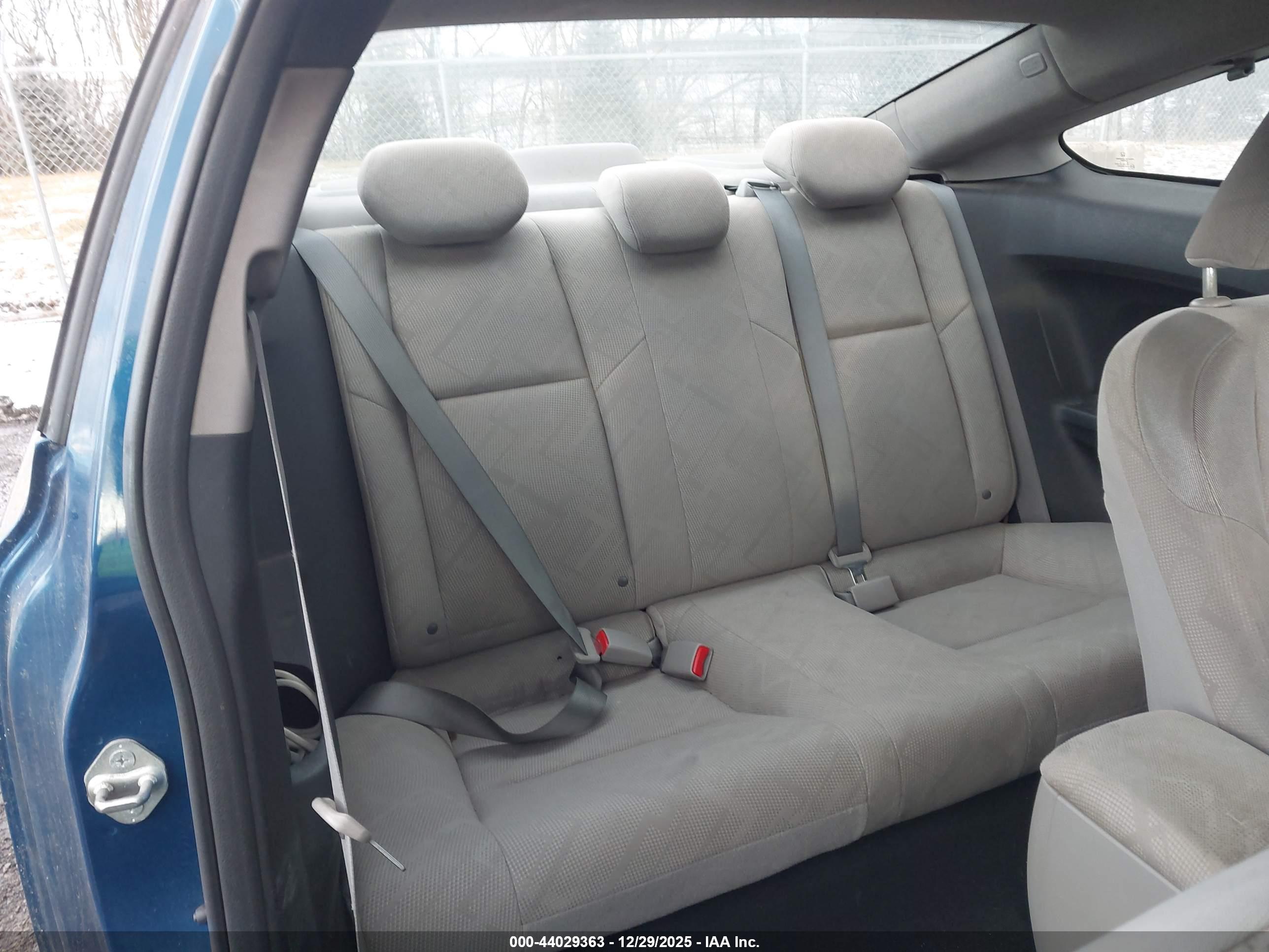 HONDA CIVIC image 8