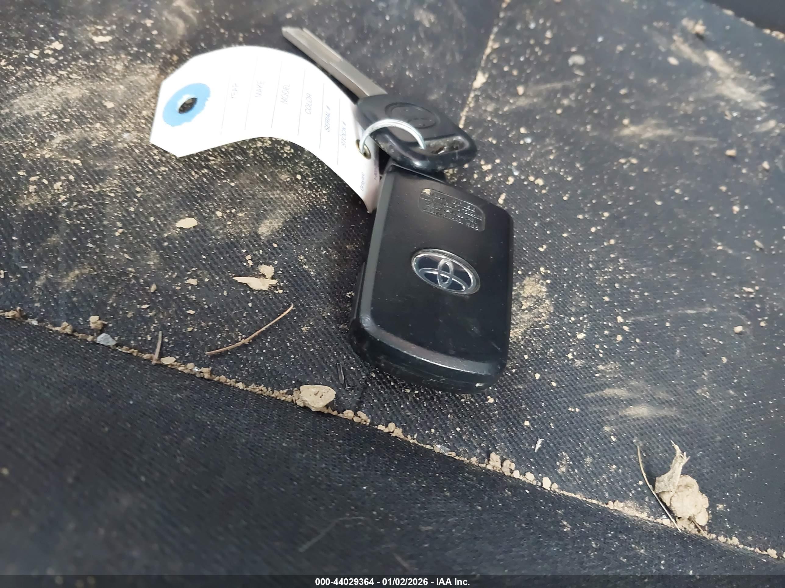 TOYOTA TACOMA image 11