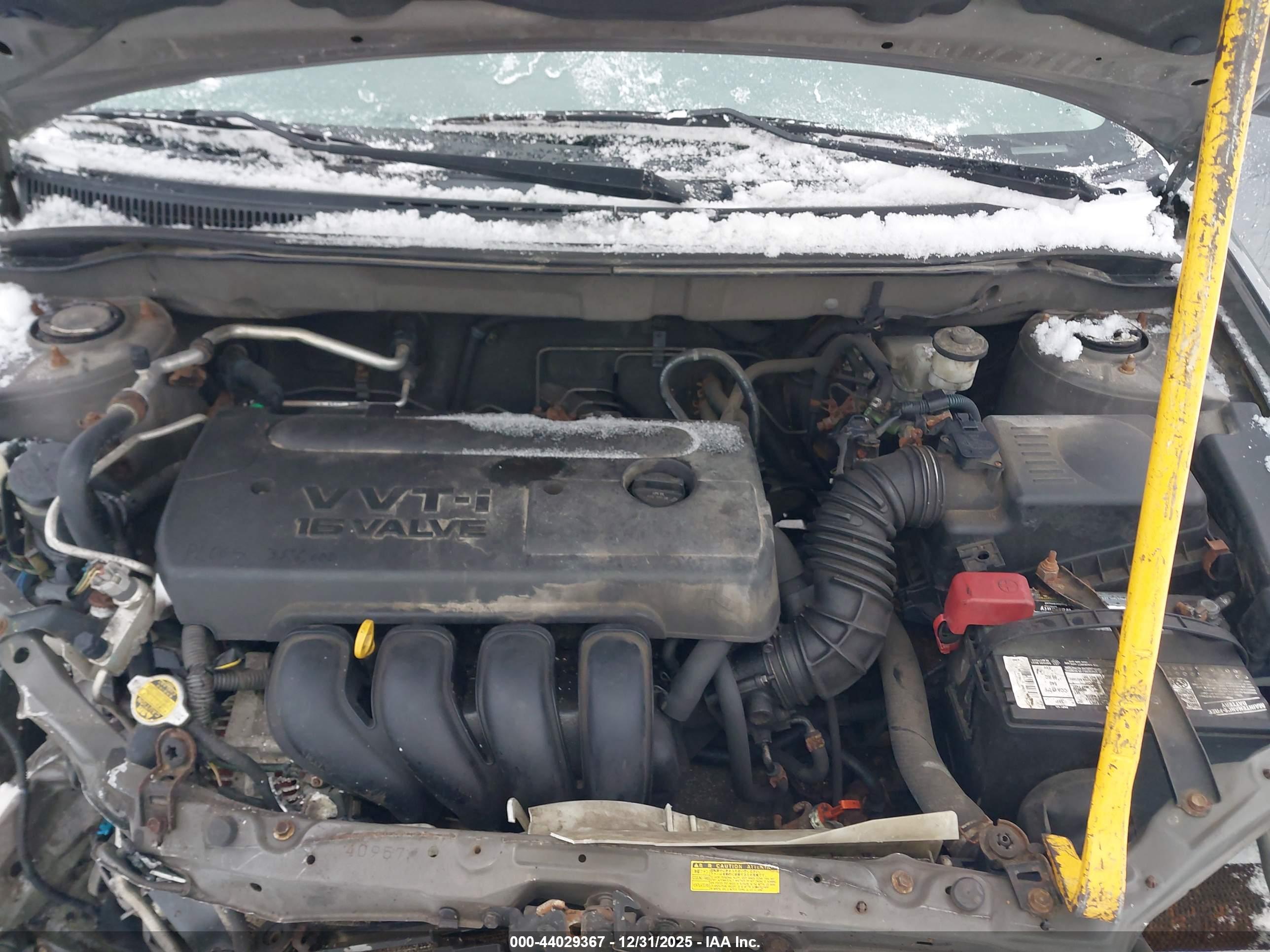 TOYOTA COROLLA image 10