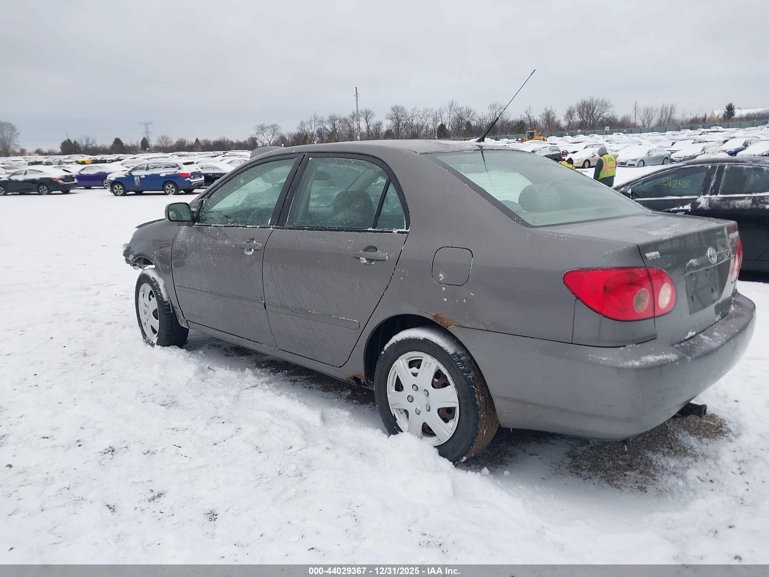 TOYOTA COROLLA image 3