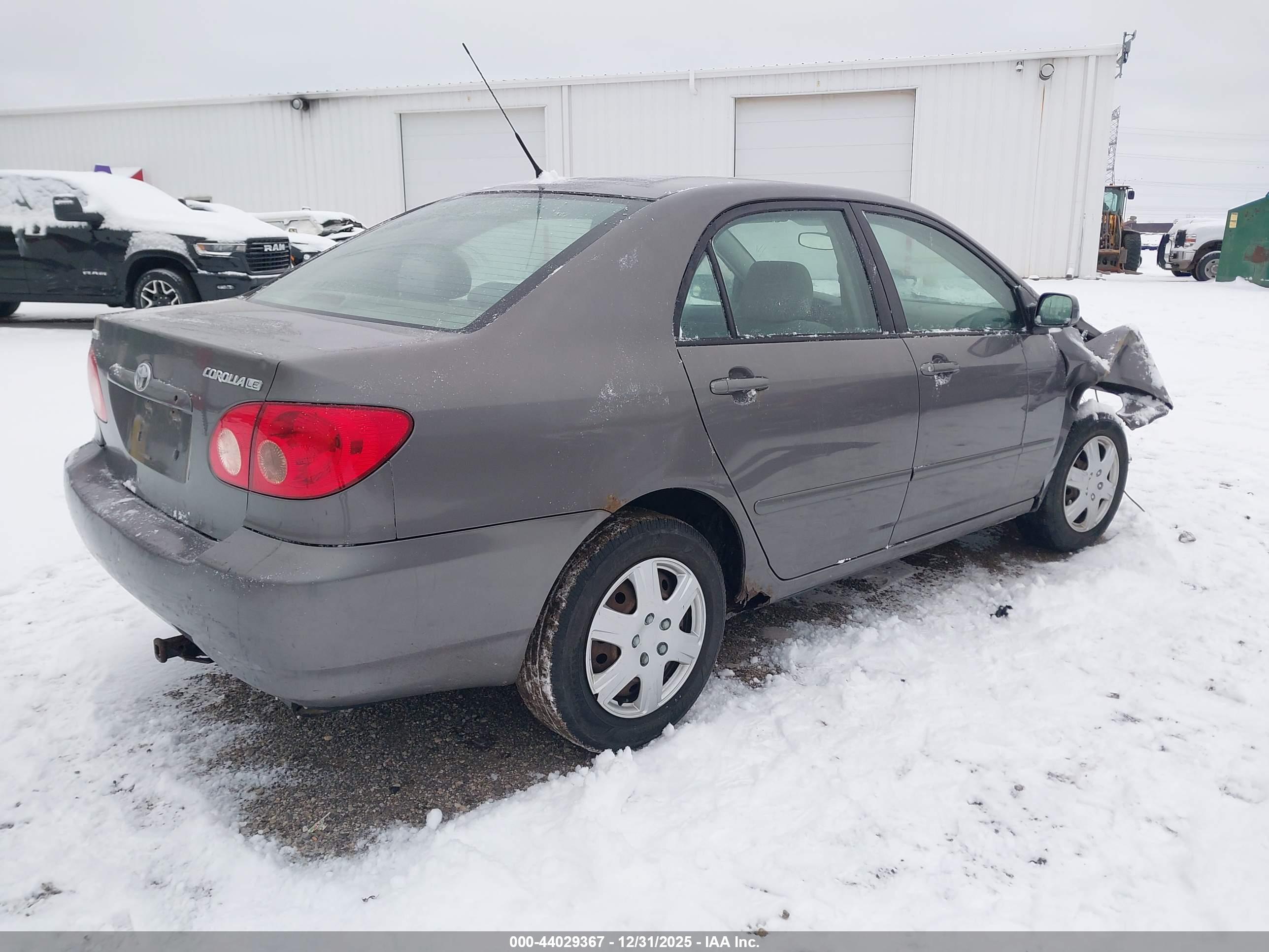TOYOTA COROLLA image 4