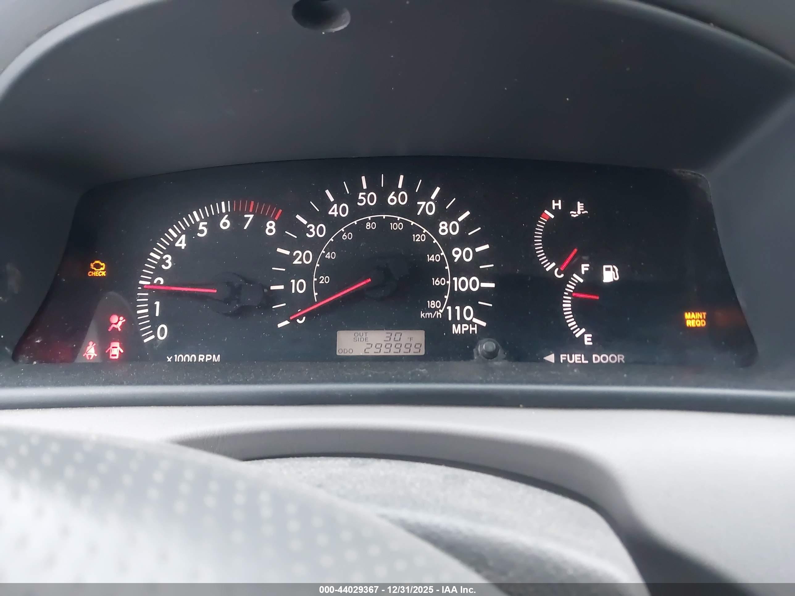 TOYOTA COROLLA image 7