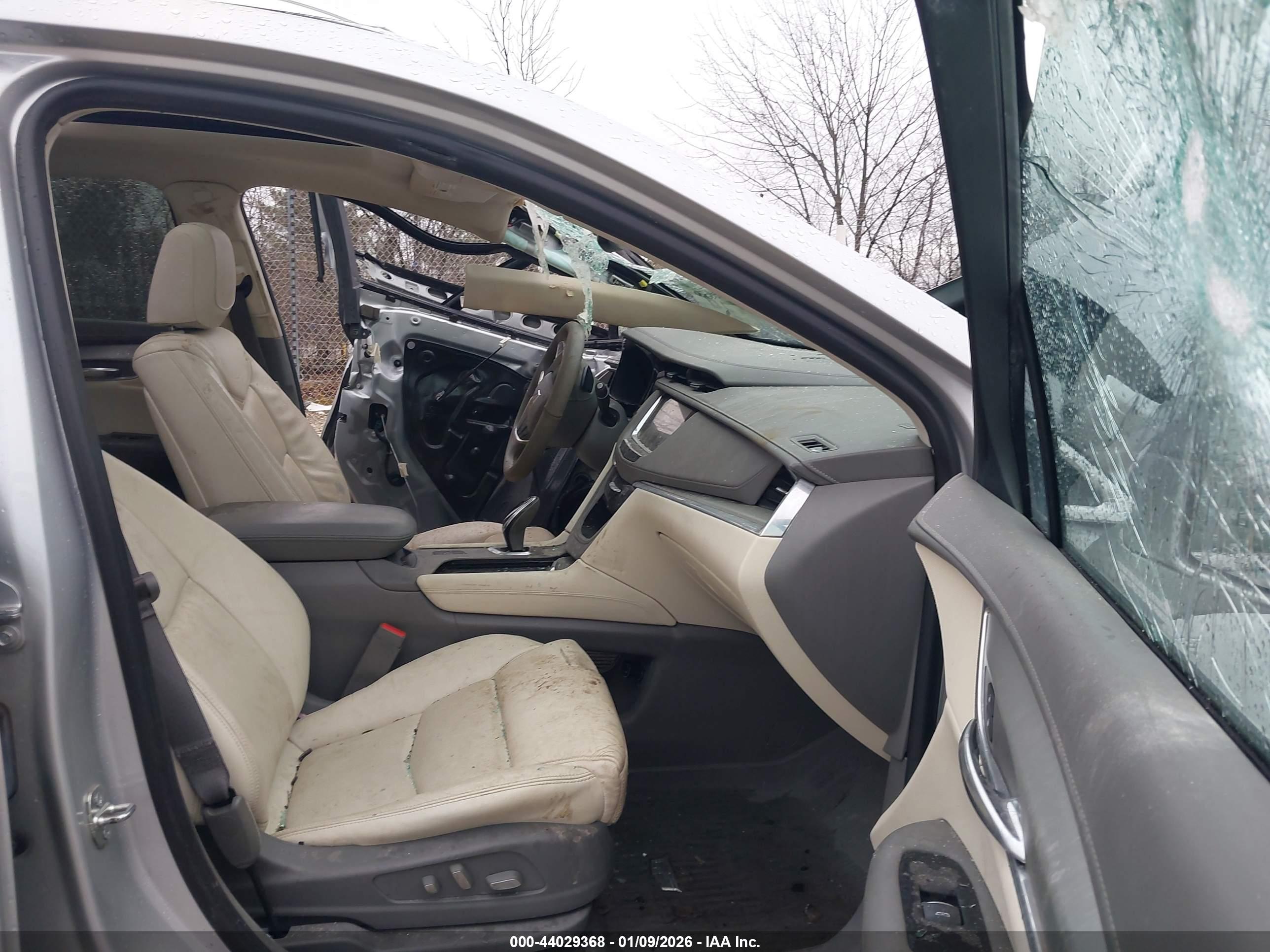 CADILLAC XT5 image 5