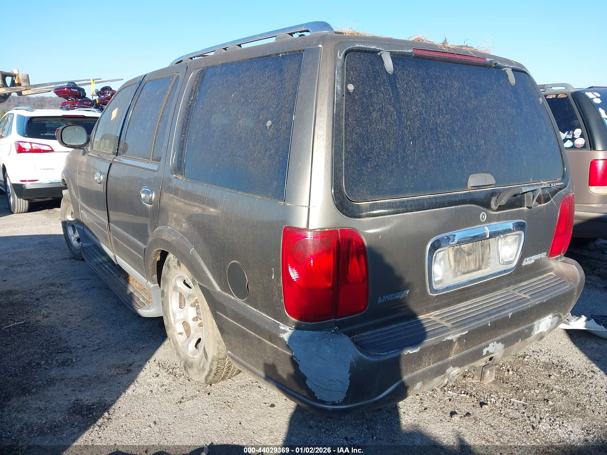 LINCOLN NAVIGATOR image 3