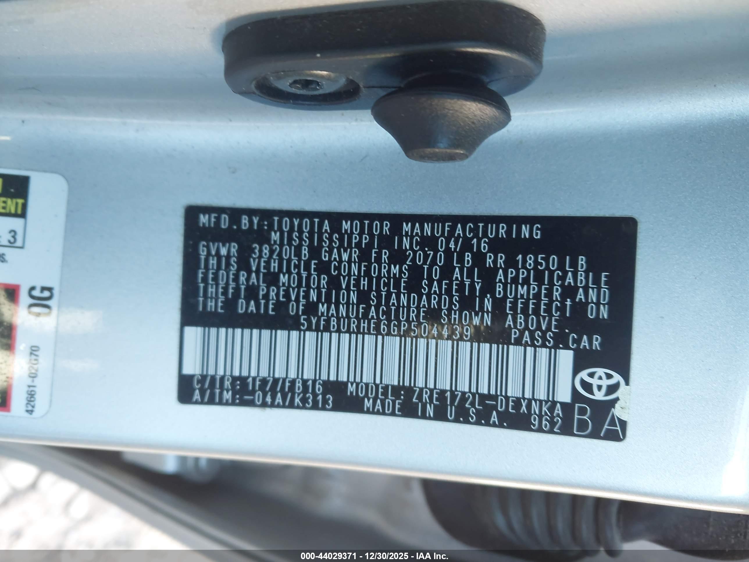 TOYOTA COROLLA image 9