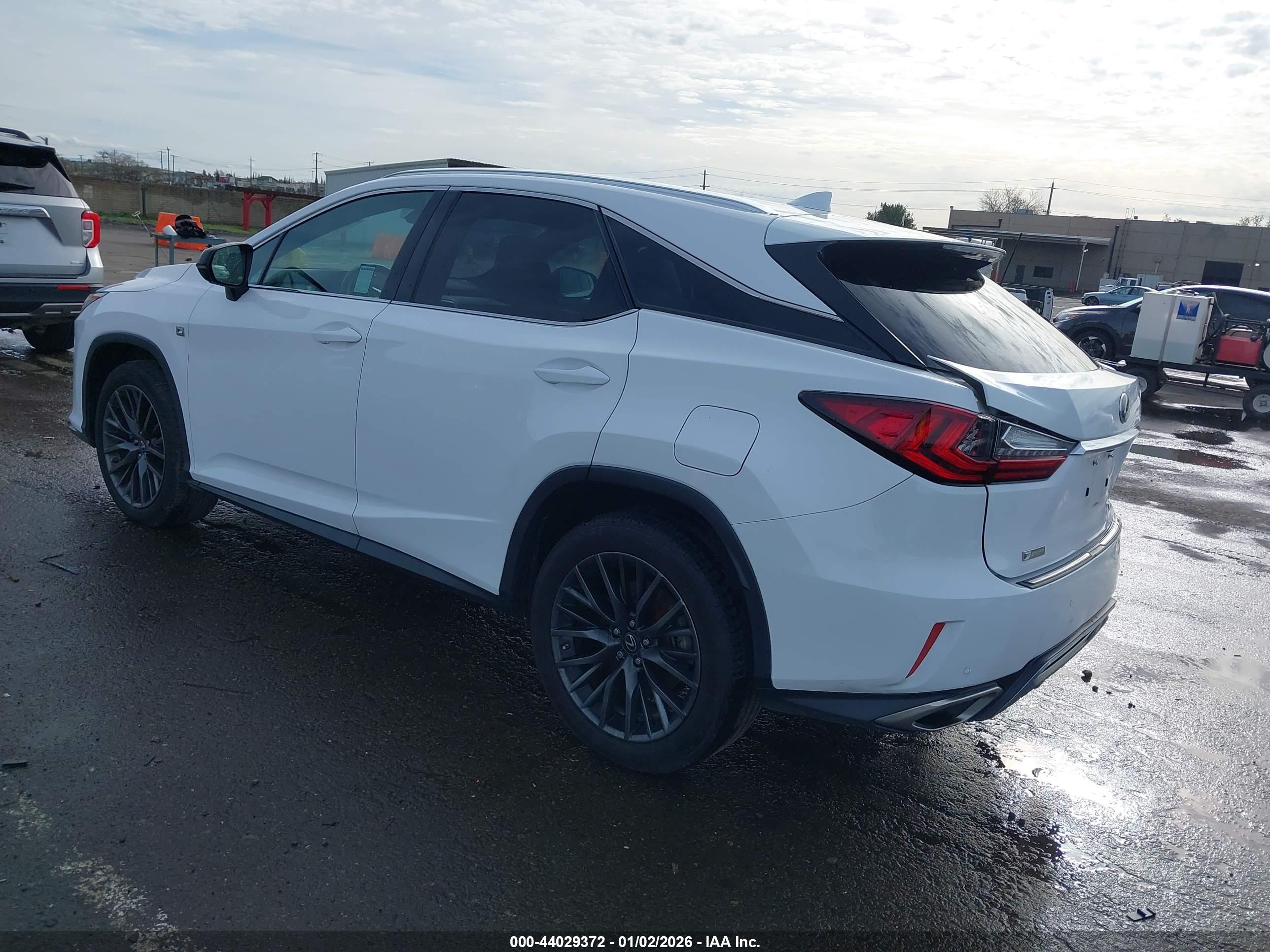 LEXUS RX image 3