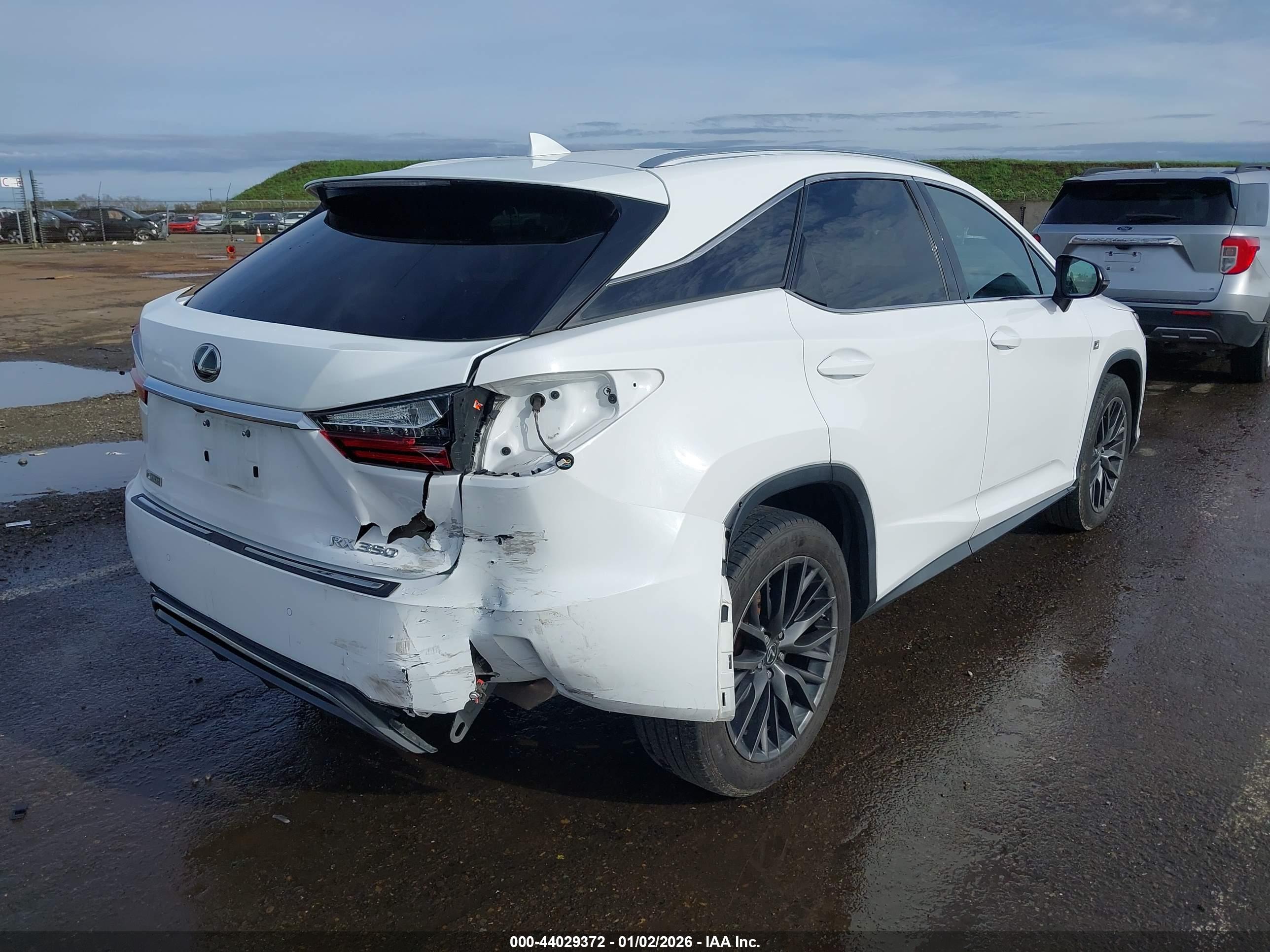 LEXUS RX image 6