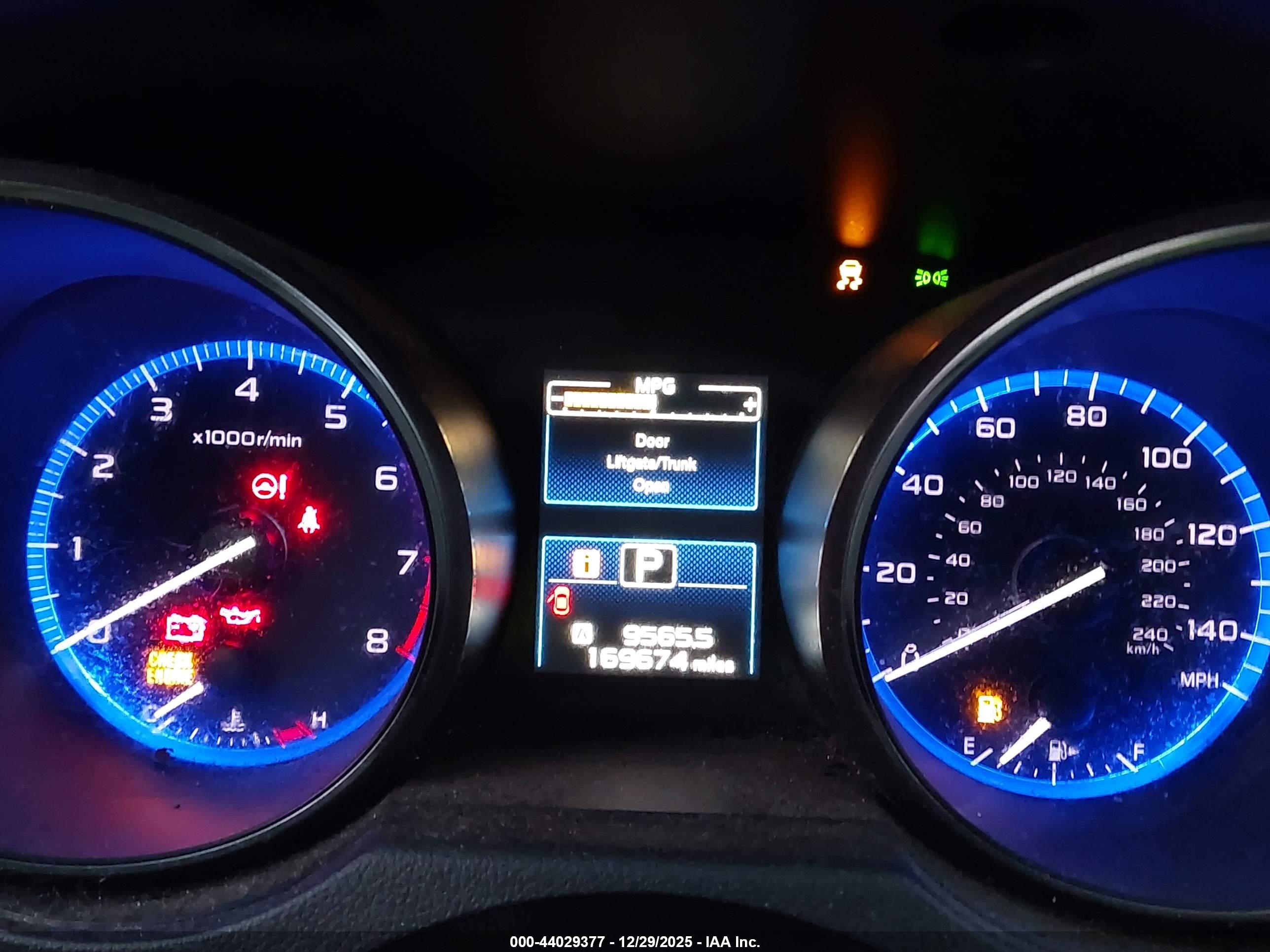 SUBARU LEGACY image 7
