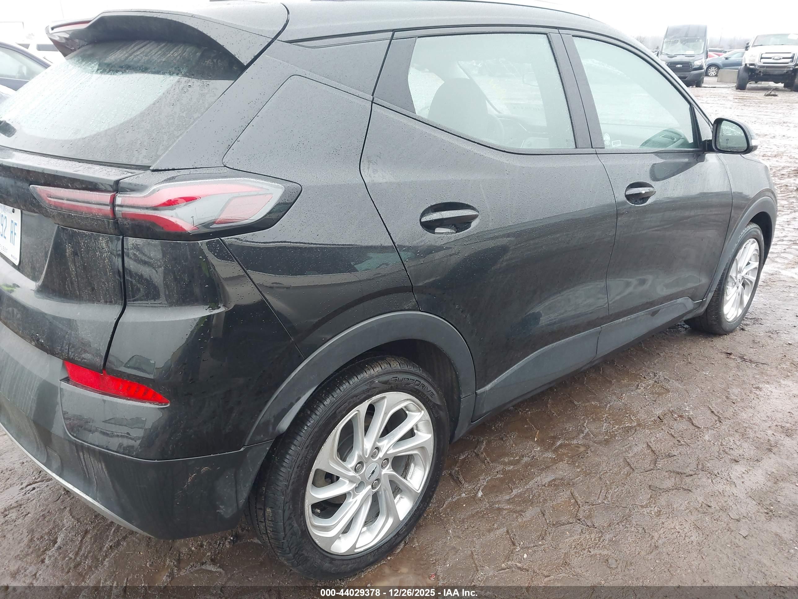 CHEVROLET BOLT image 4