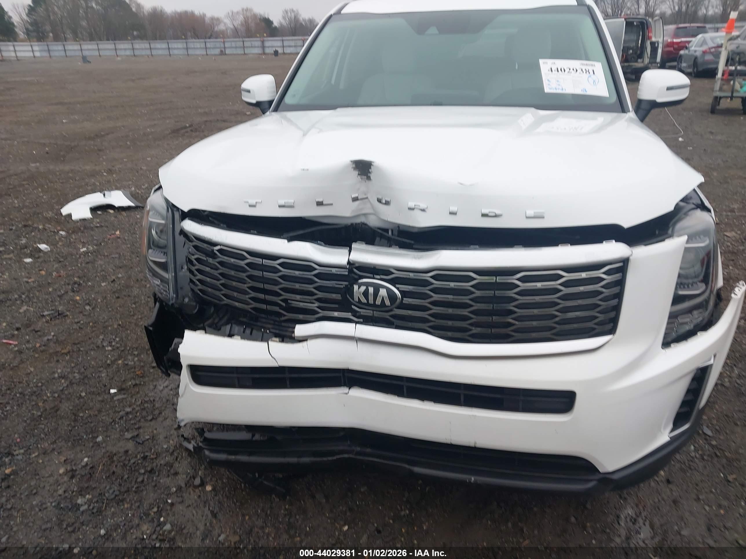 KIA TELLURIDE image 6