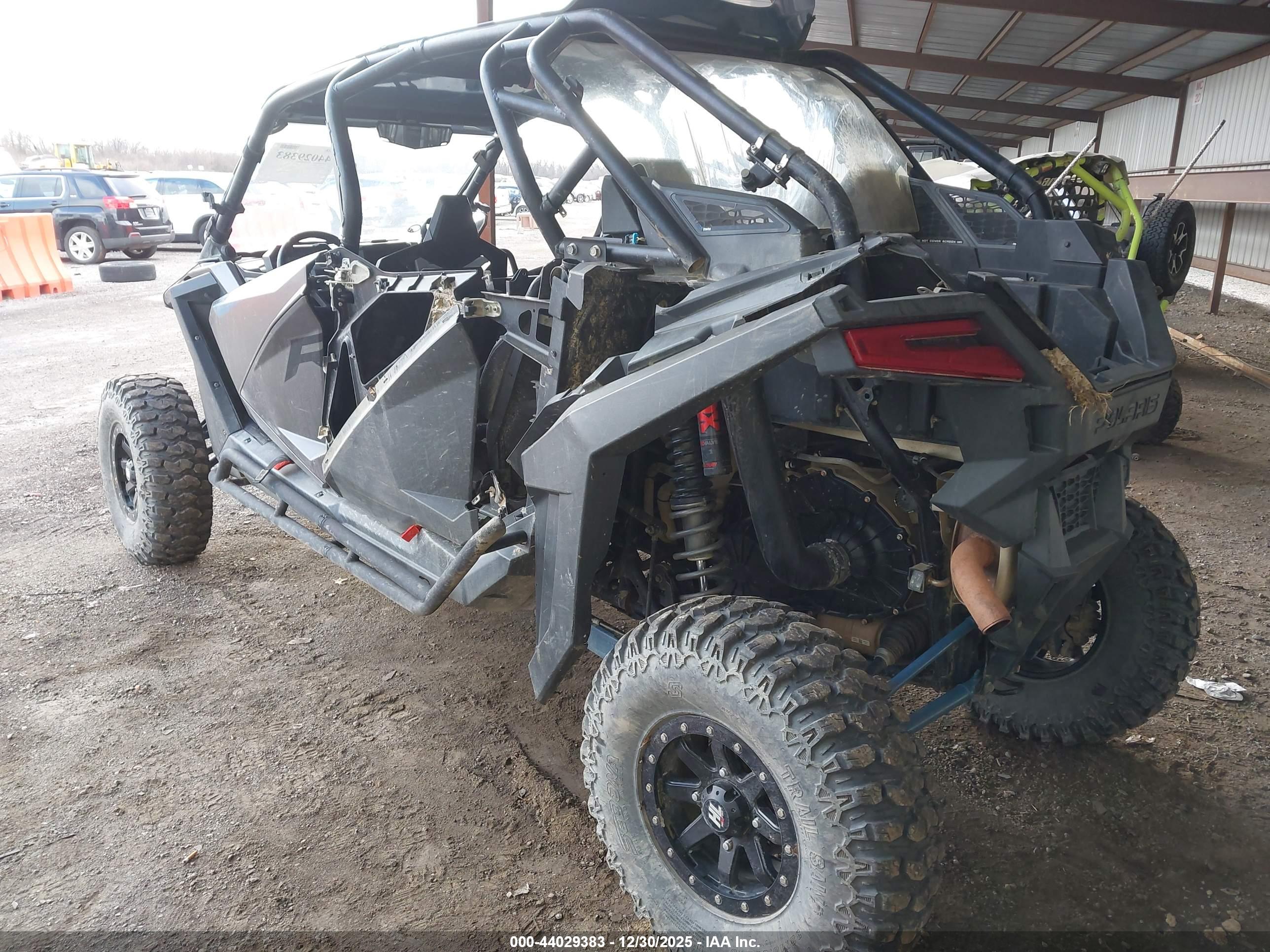 POLARIS RZR image 3