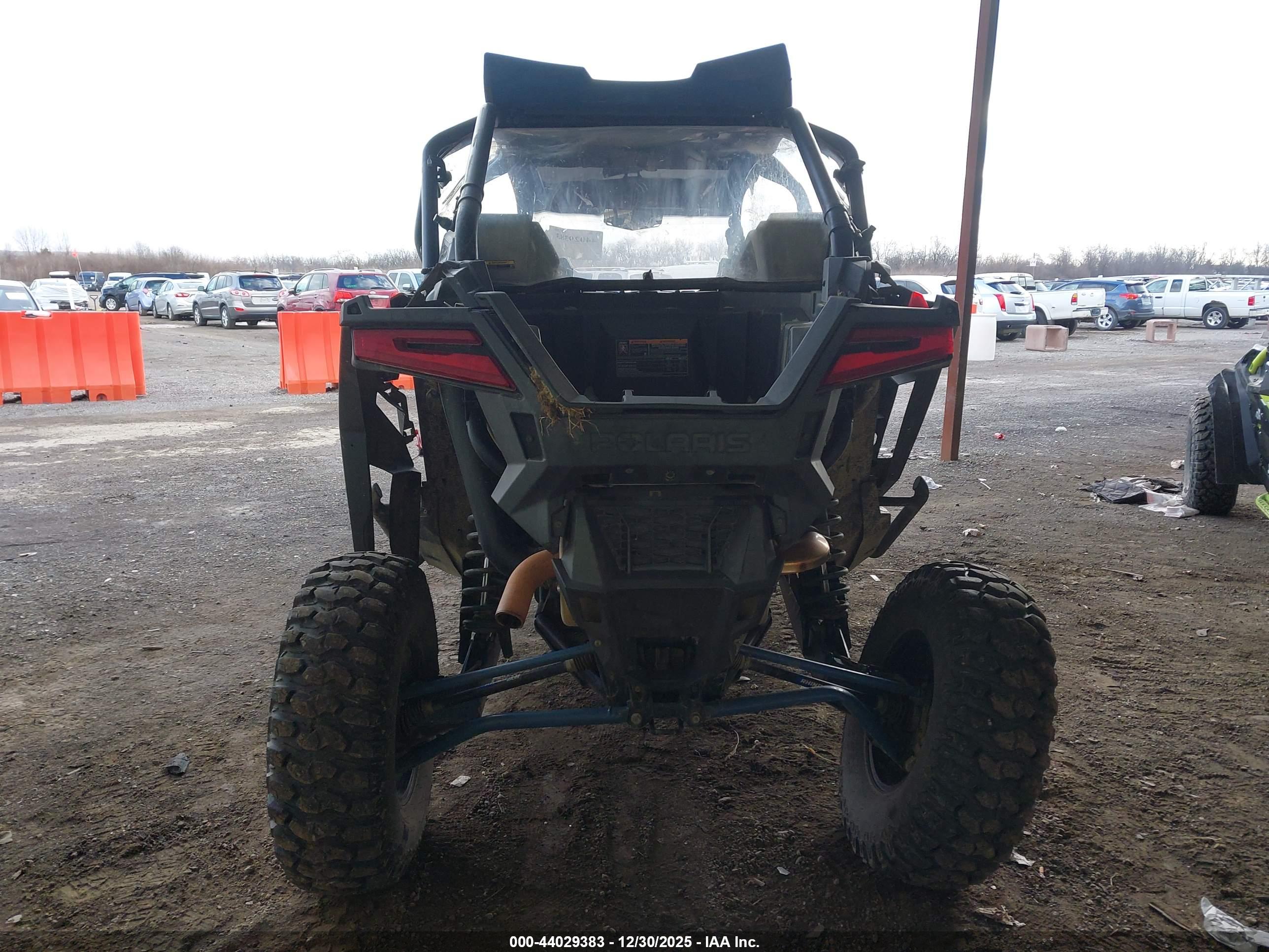 POLARIS RZR image 6
