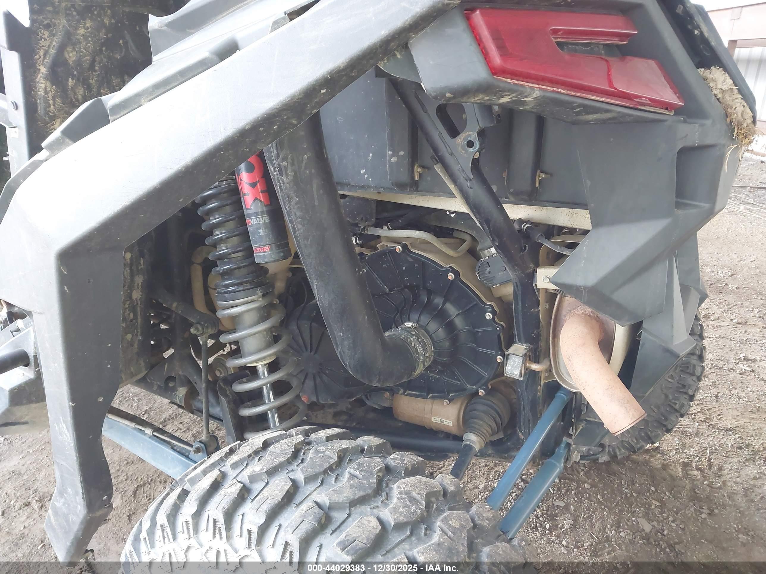 POLARIS RZR image 9