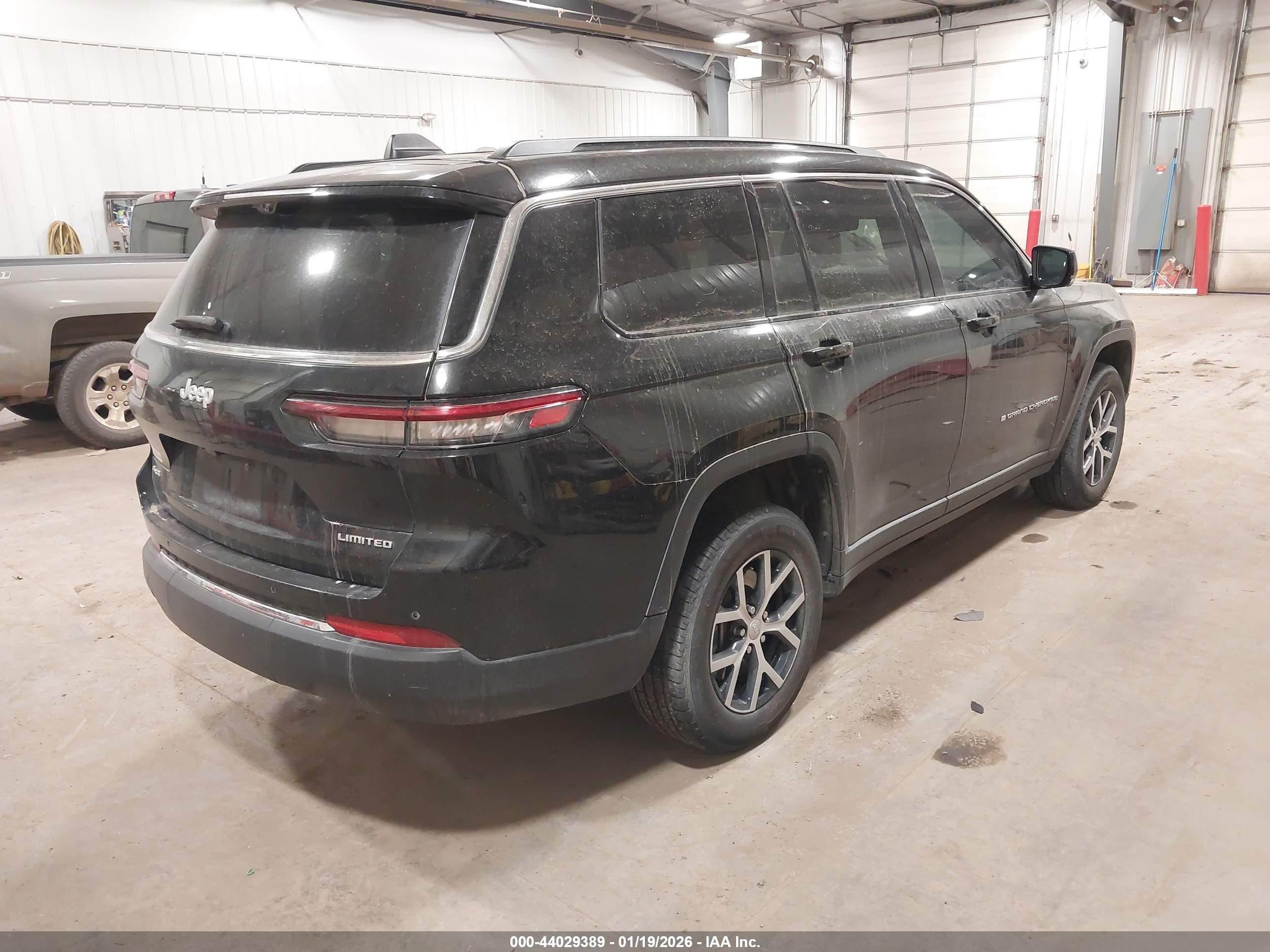 JEEP GRAND image 4