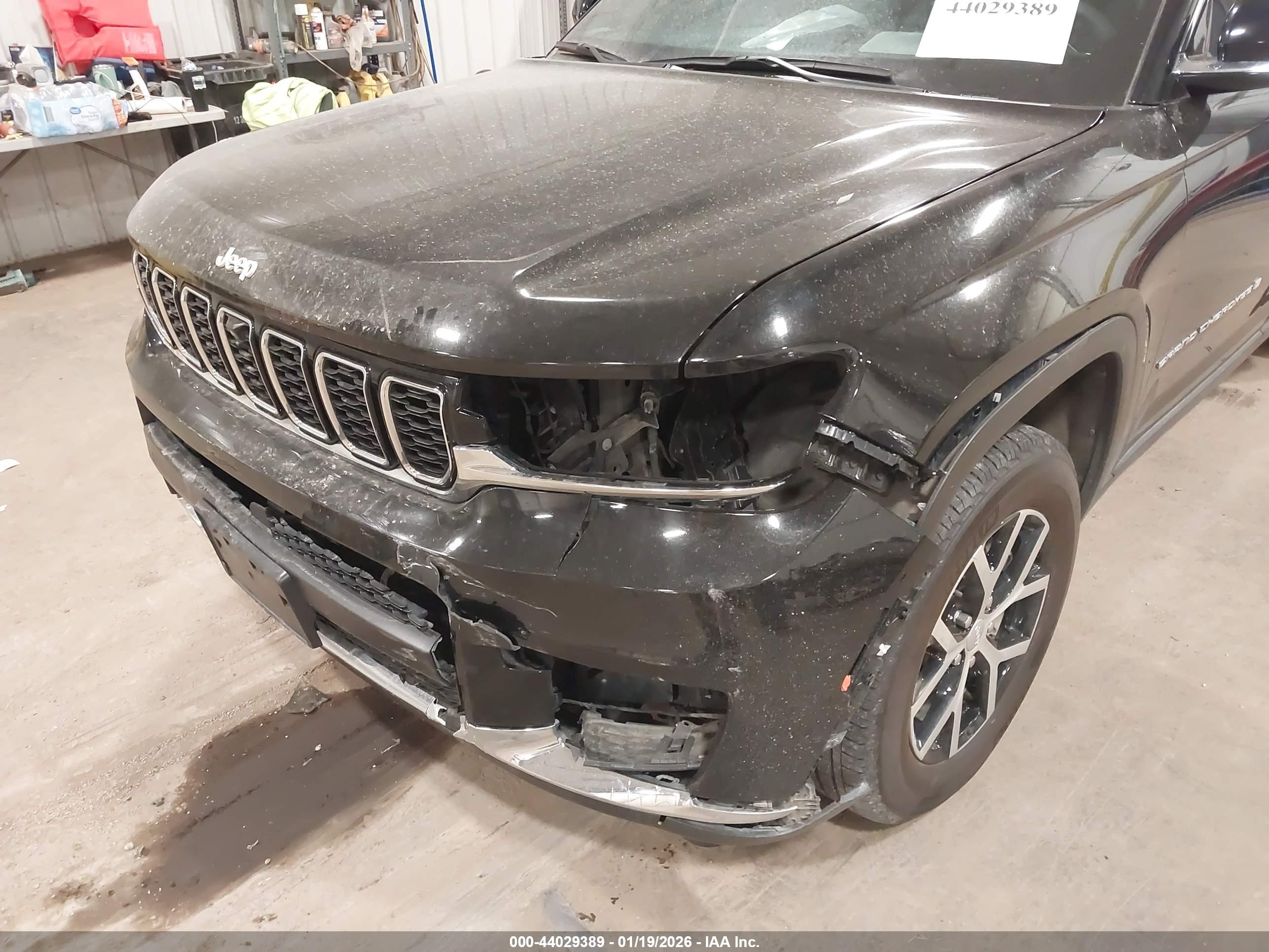 JEEP GRAND image 6