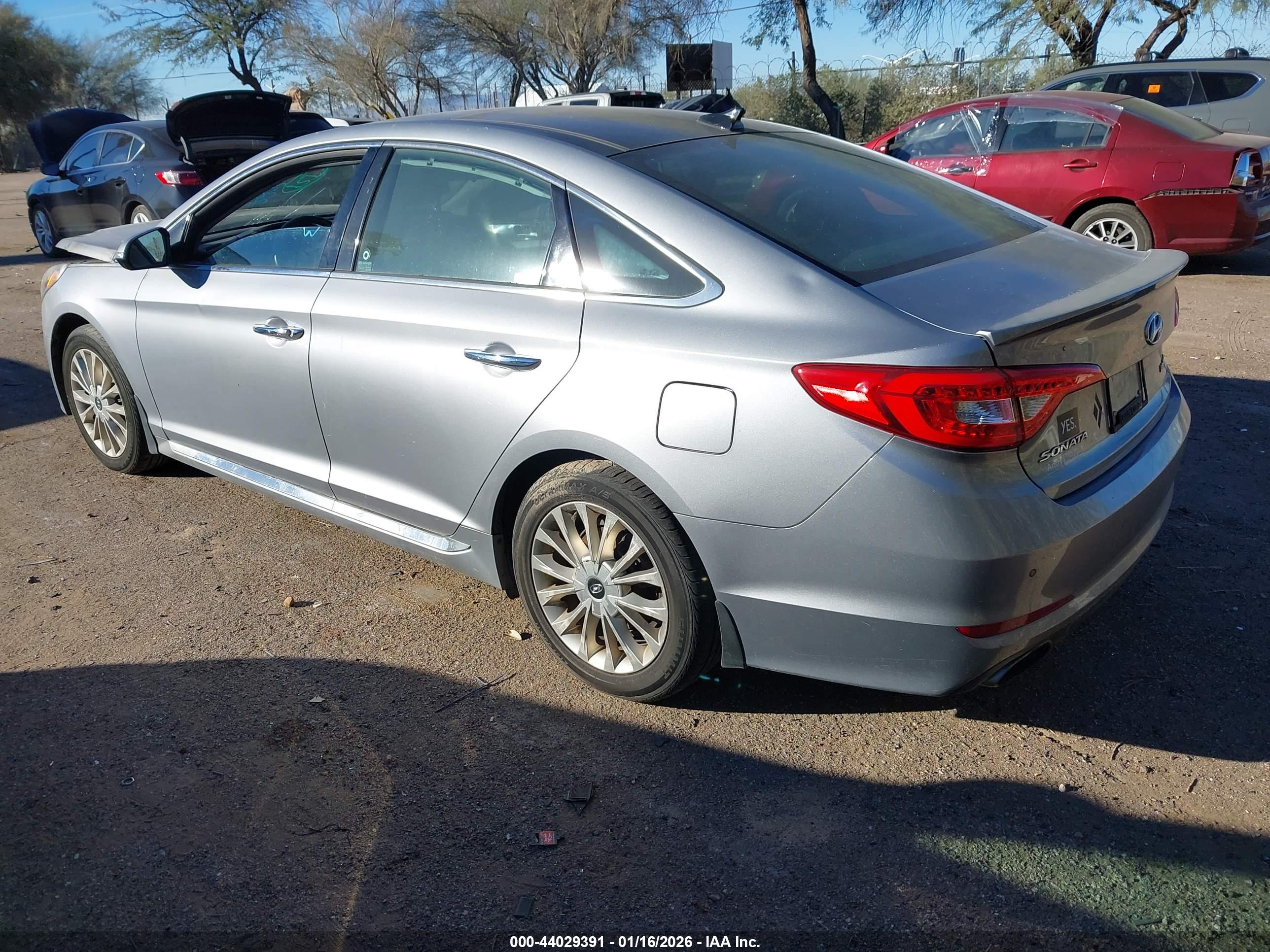 HYUNDAI SONATA image 3