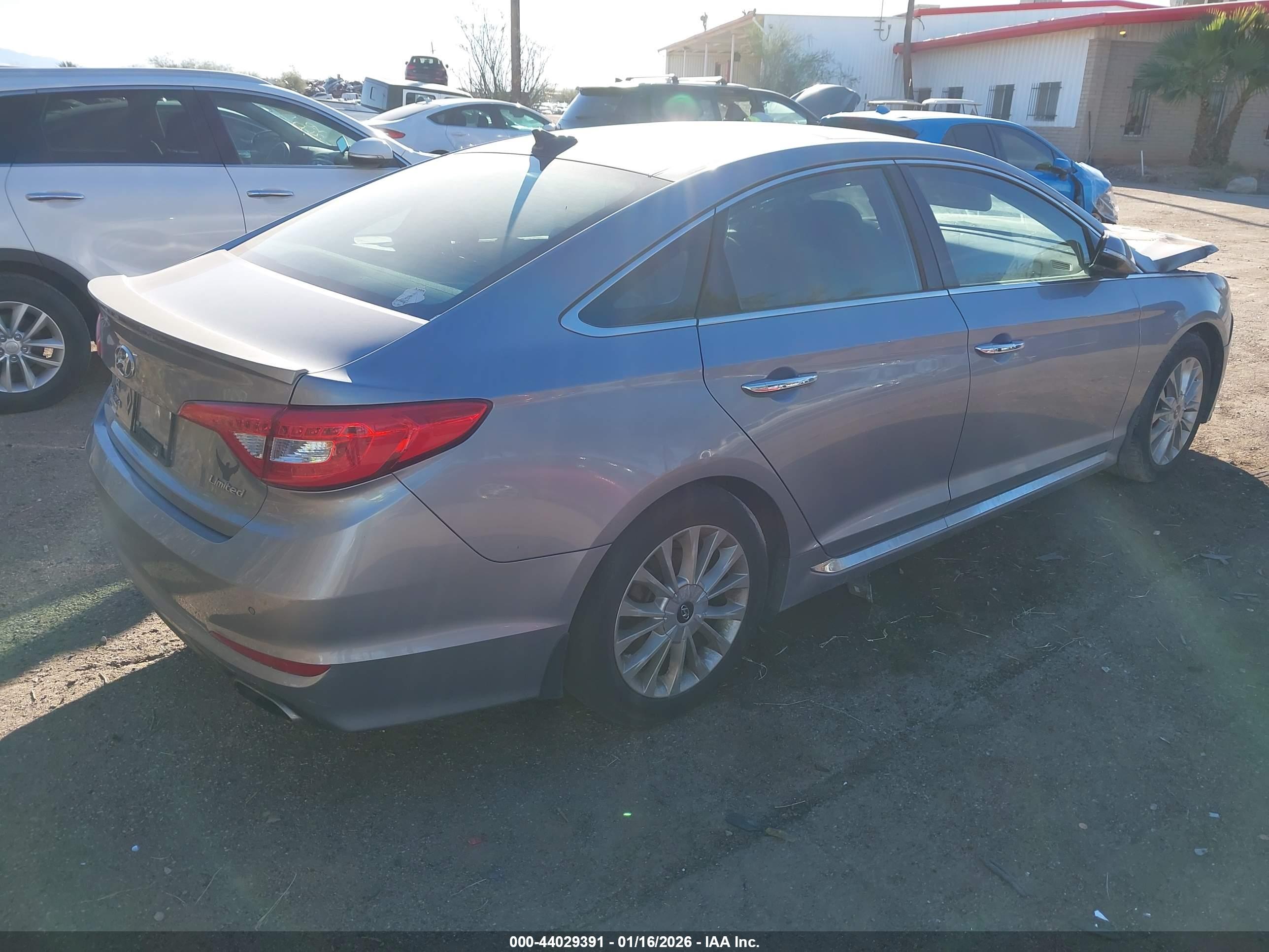HYUNDAI SONATA image 4