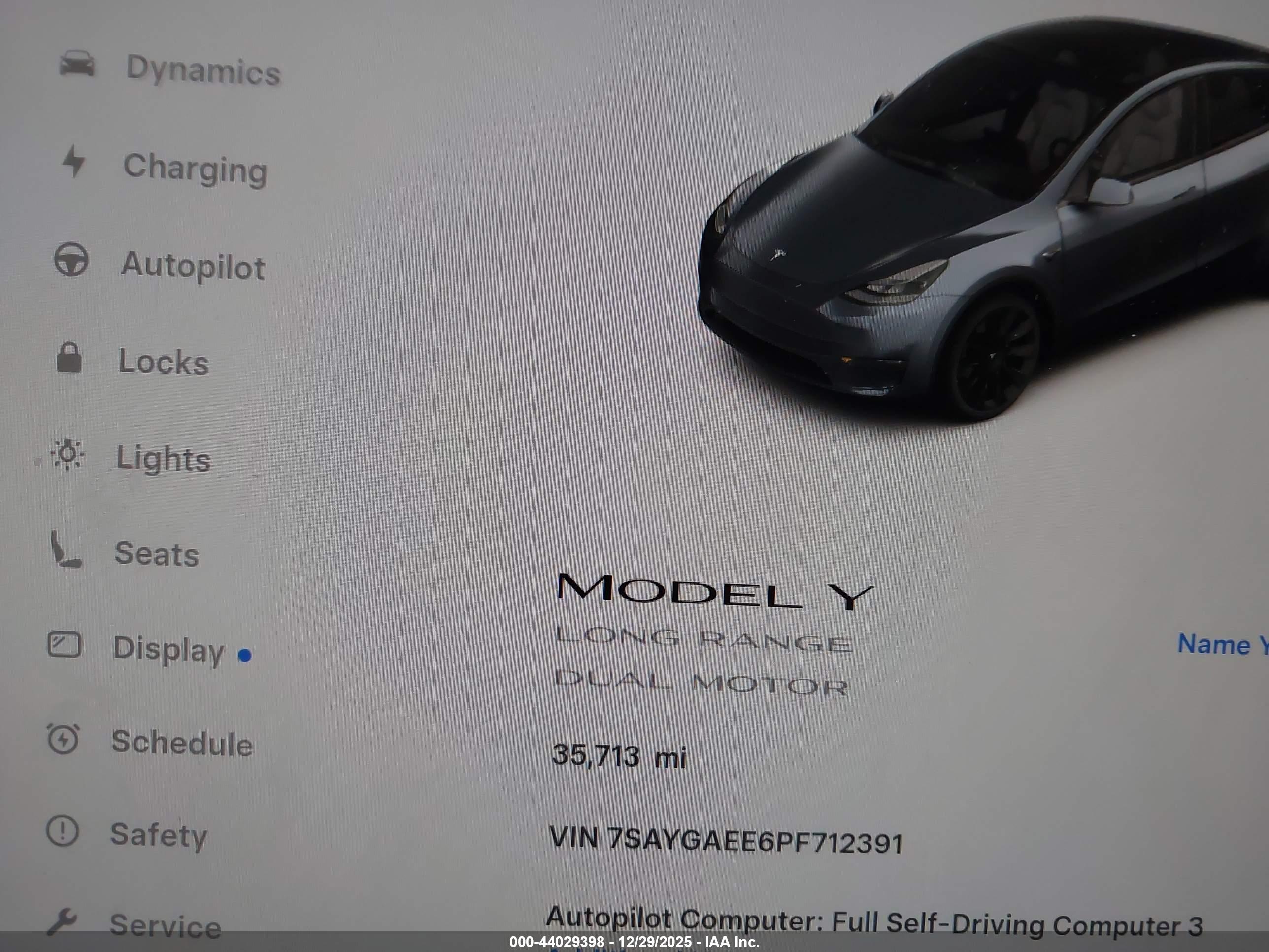 TESLA MODEL image 7