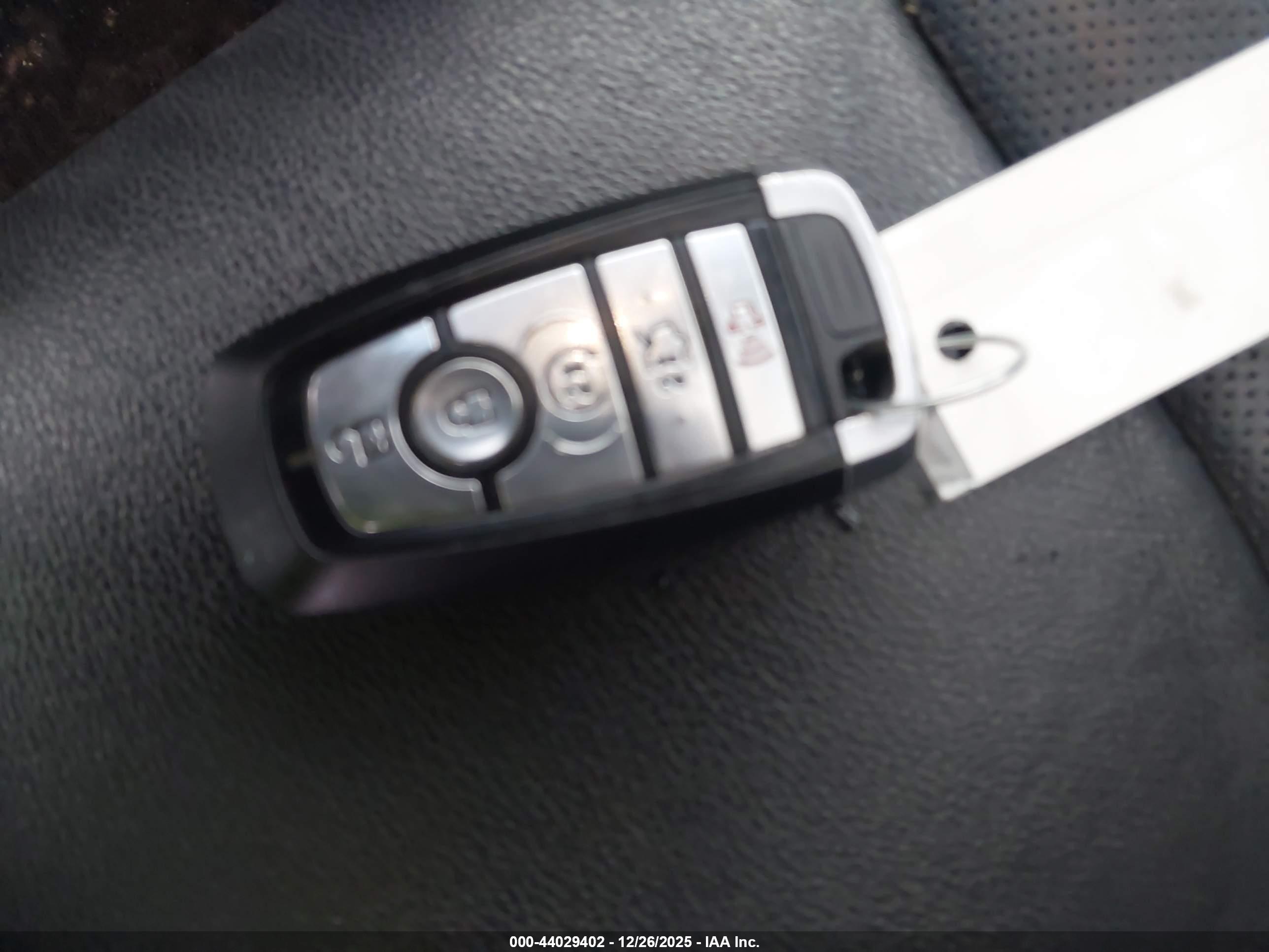 FORD EDGE image 11