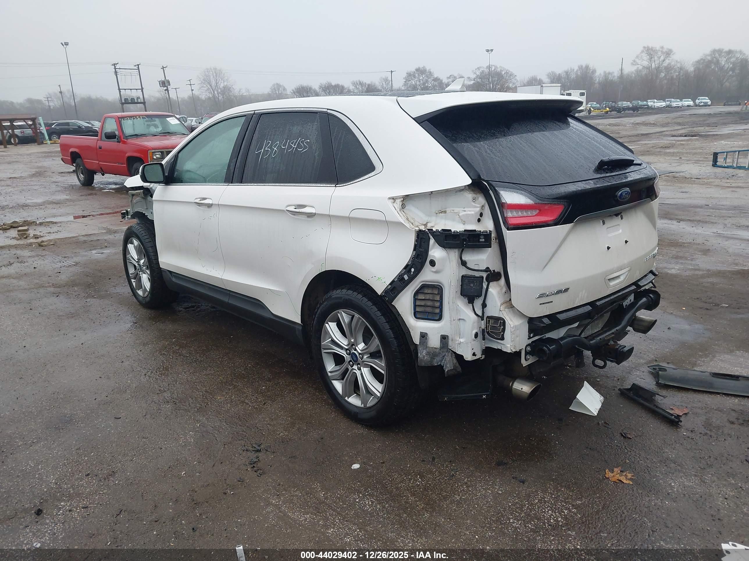 FORD EDGE image 3
