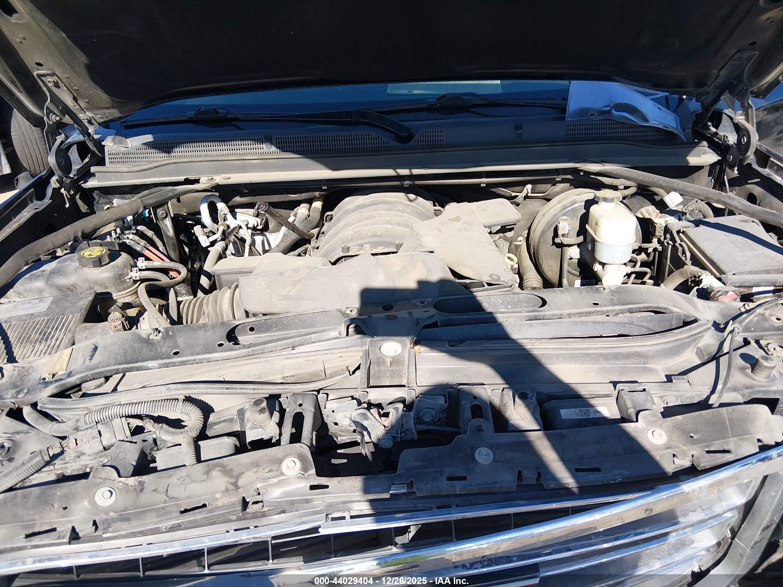GMC YUKON image 10