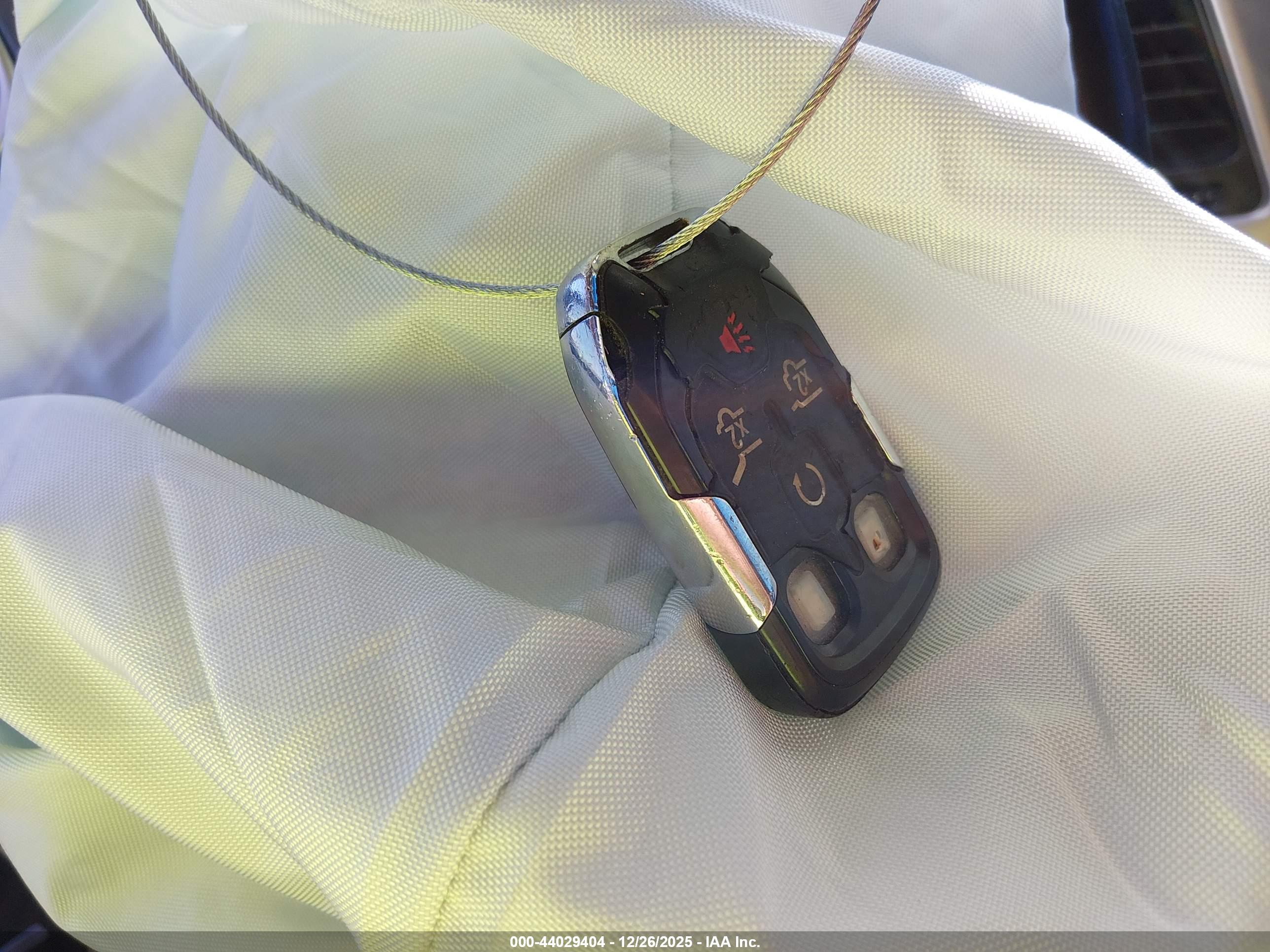 GMC YUKON image 11