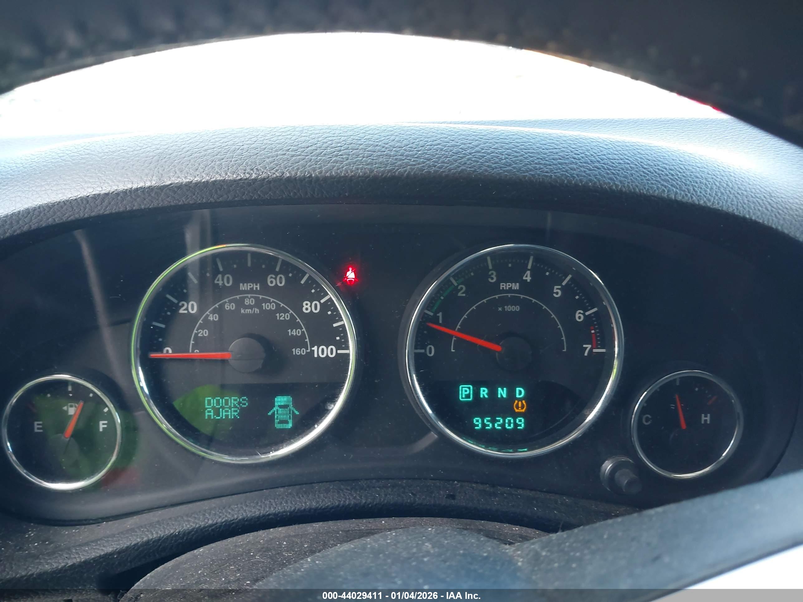 JEEP WRANGLER image 7